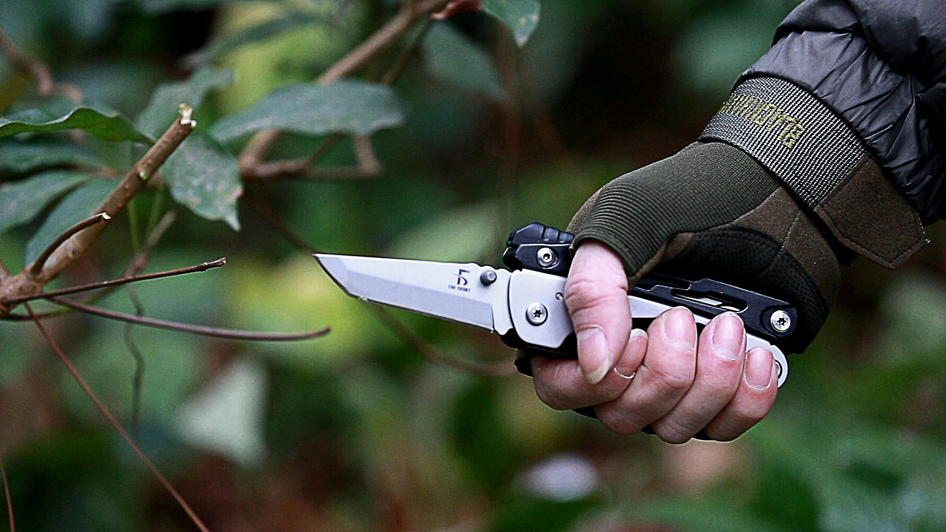 タグホイヤー　マルチツール THE FRONT Multitool 19 in 1 Multitools Pliers with Detachable