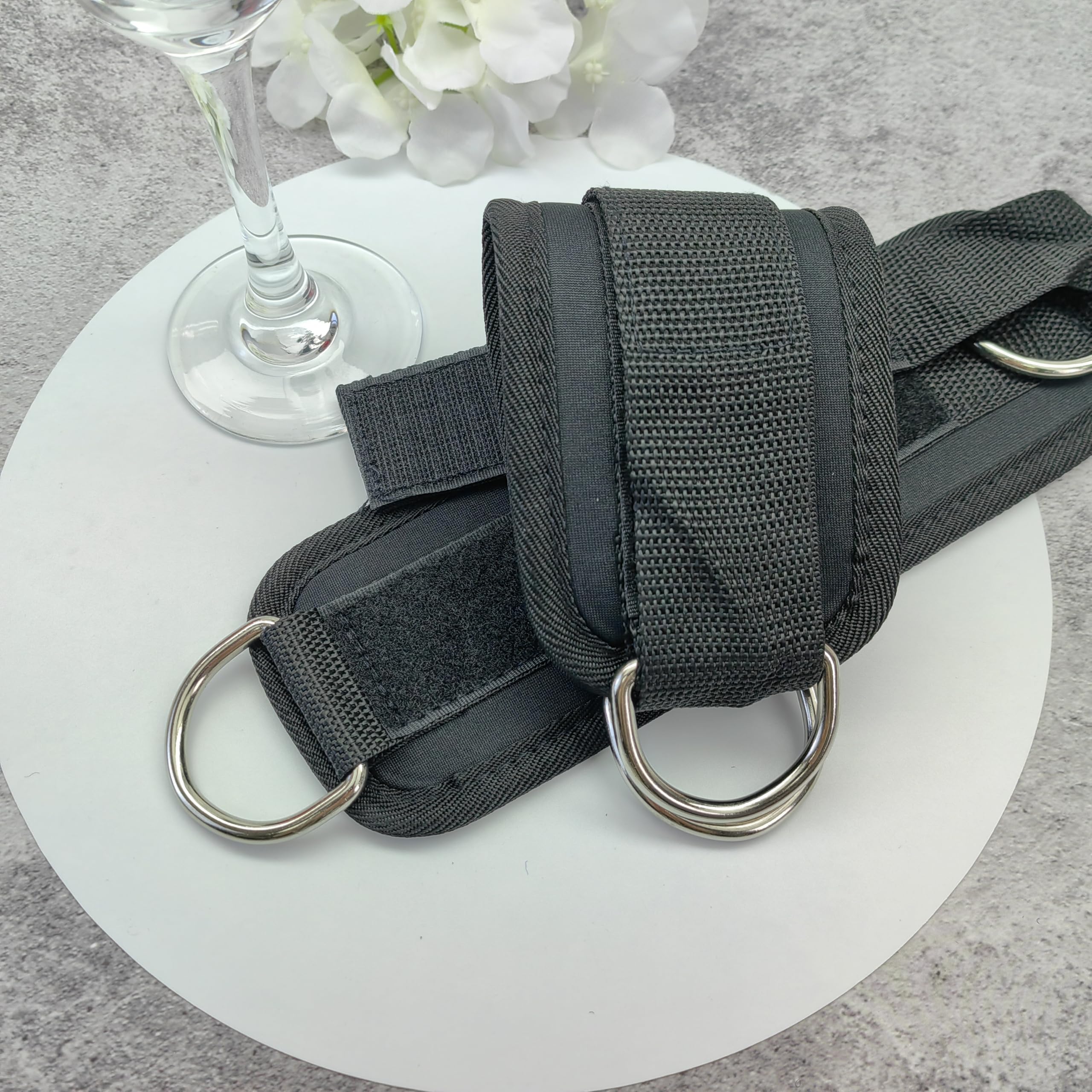 2pcs Ankle Straps for Cable Machines Adjustable Ankle Cuff for Kickbacks Hip Abductors Leg Extensions Glute Workouts Ideal for Home Gym Use Lower Body Exercises for Men and Women