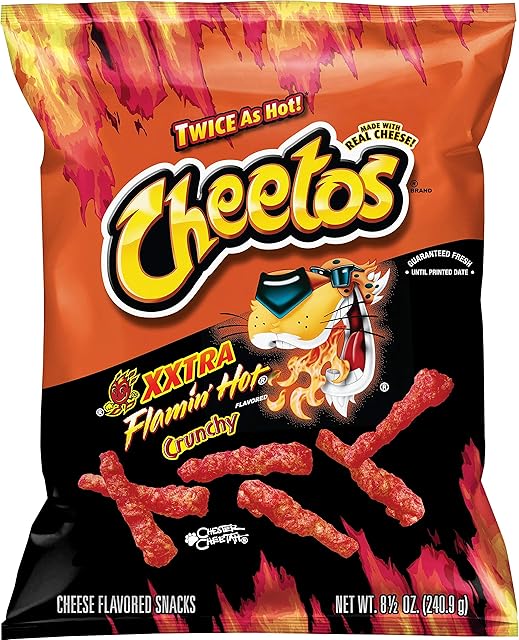 Cheetos Crunchy Xtra Hot Cheese Flavored przekąski 240,9 g opakowanie 1
