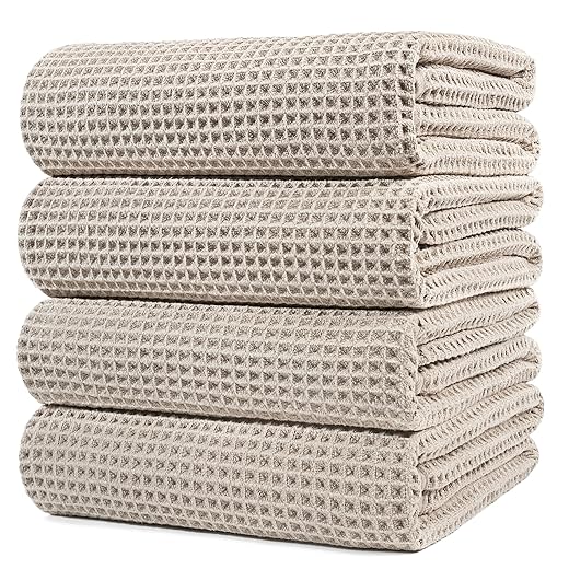 POLYTE 430 GSM Microfiber Oversize Quick Dry Lint Free Bath Towel, 60 x 30 in, 4 Pack (Waffle Weave)