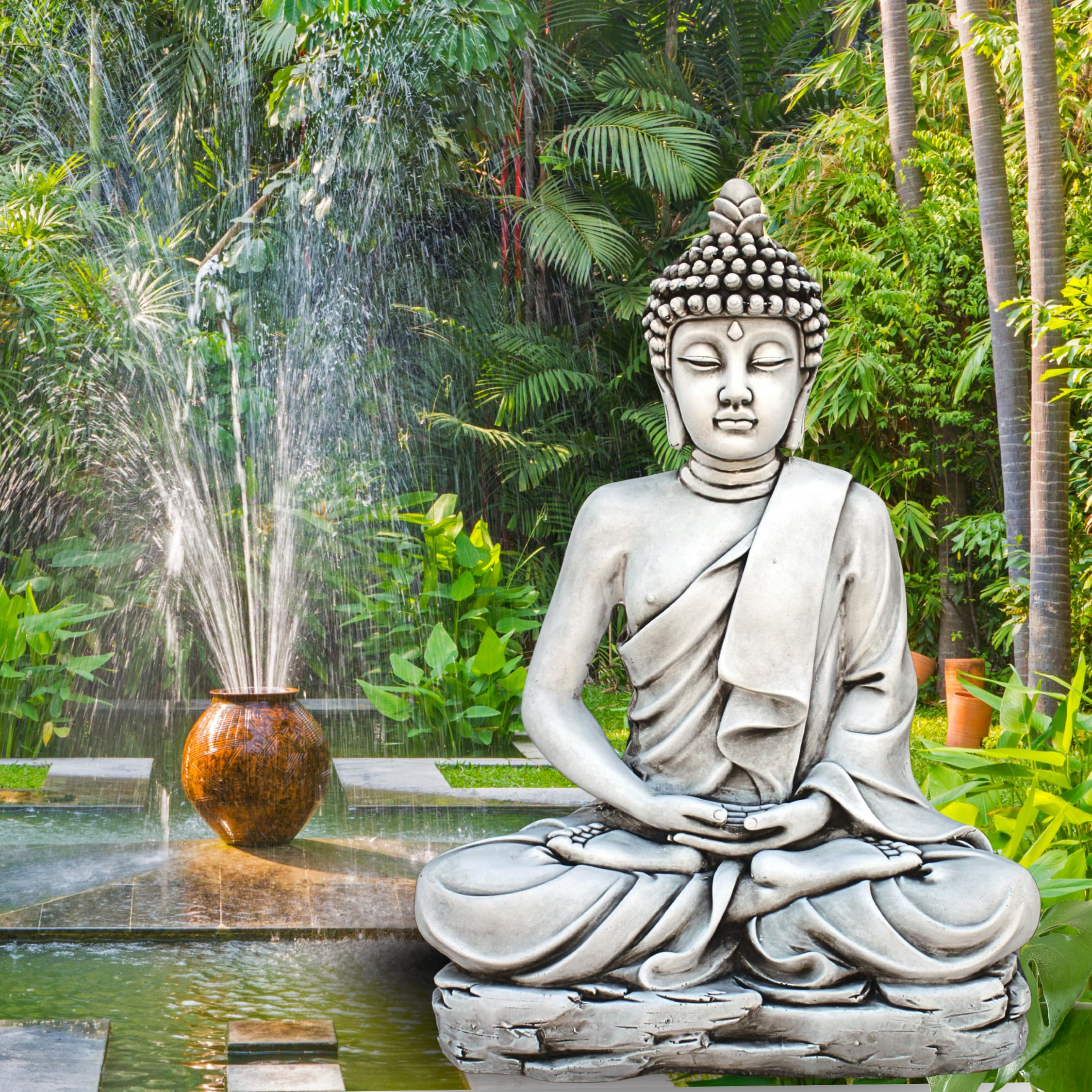 Buda Grande Sereno 73 cm (Ceniza). Budas Grandes de Jardin Zen en Piedra Artificial para Decoracion Jardin Exterior. Figuras y Budas Decorativos. Estatuas Decorativas Feng Shui.