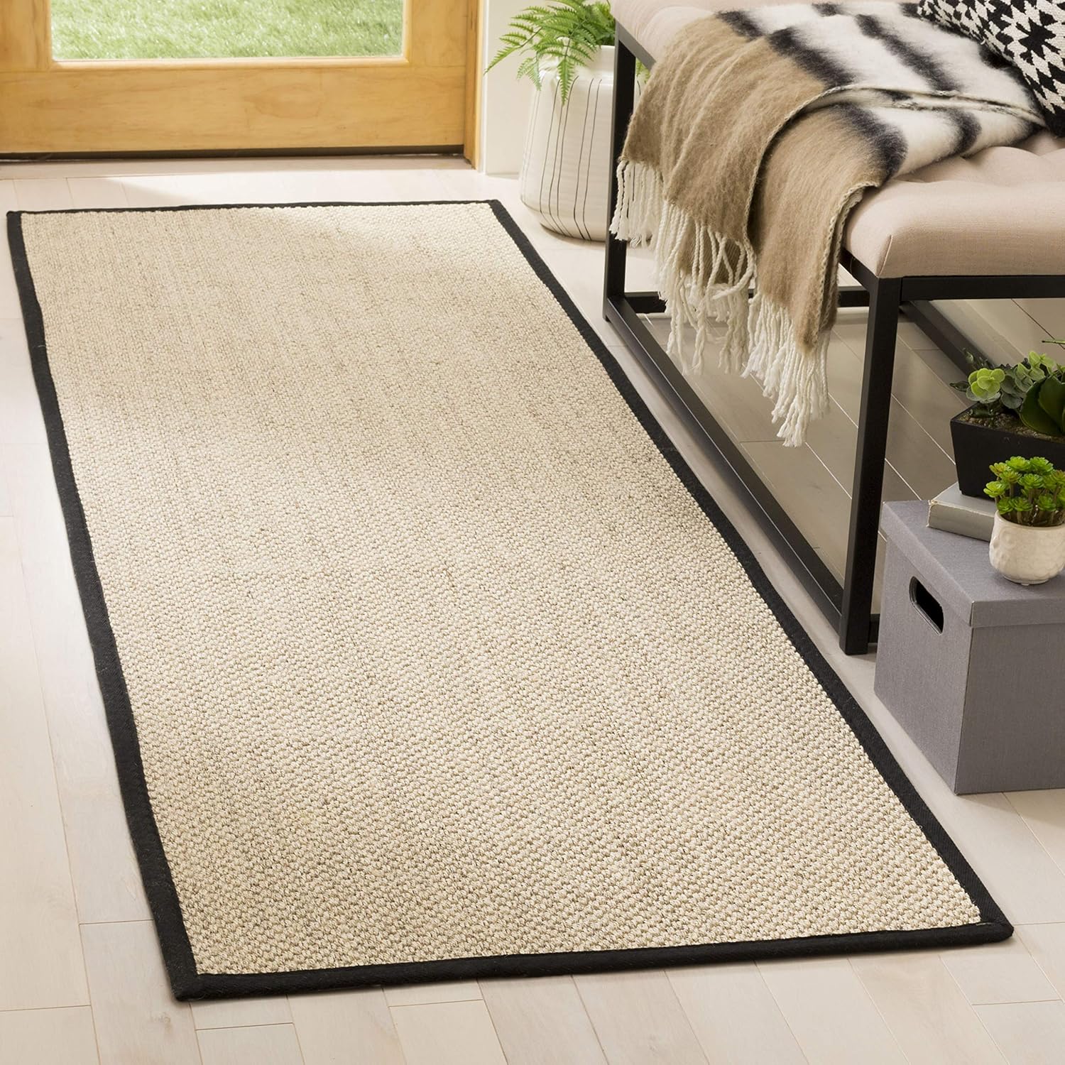 SAFAVIEH Natural Fiber Collection Runner Rug - 2'6" x 10', Marble & Black, Sisal, Woven Design with Border (NF143A)