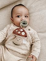 Vista 4 de Itzy Ritzy - Juego de chupón y Lovey; Set de hongo de felpa desmontable y chupón de silicona verde a juego; Ideal para edades de 0 meses