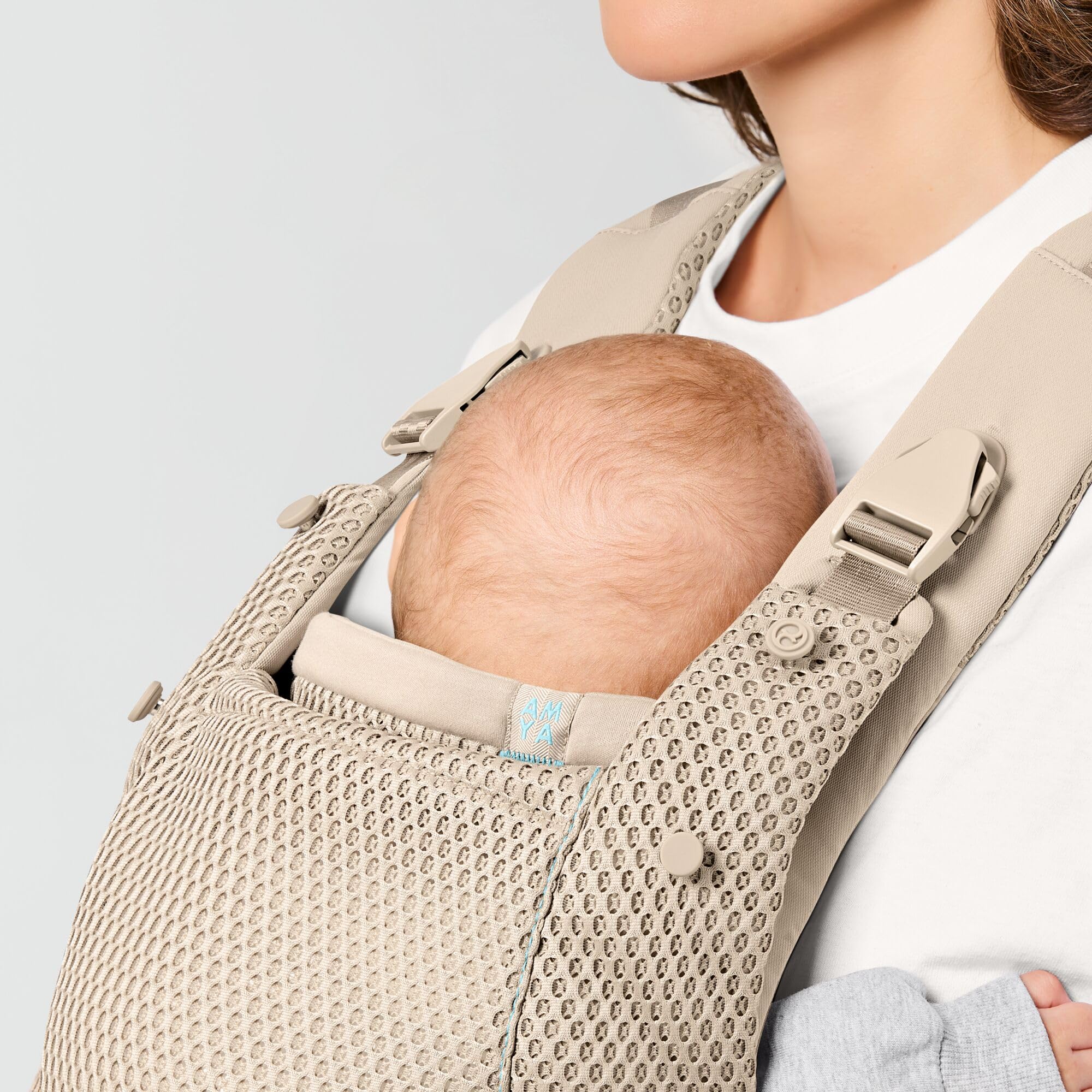 CYBEX Gold AMYA Marsupio, Dalla Nascita Fino a Circa 3 Anni, Peso del Bambino da Min. 3,2 kg a Max. 15 kg, Peso Proprio 760 g, Struttura Autoadattabile, Tessuto Traspirante, Magic Black