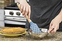 Vista 2 de Tablecraft Farmhouse Collection - Espátula de silicona con mango de madera, patrón marroquí, color blanco