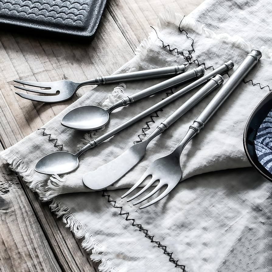 ステンレススチール フォークとナイフのセット 高級 カトラリーセット ゴールド ステンレススチール ディナー