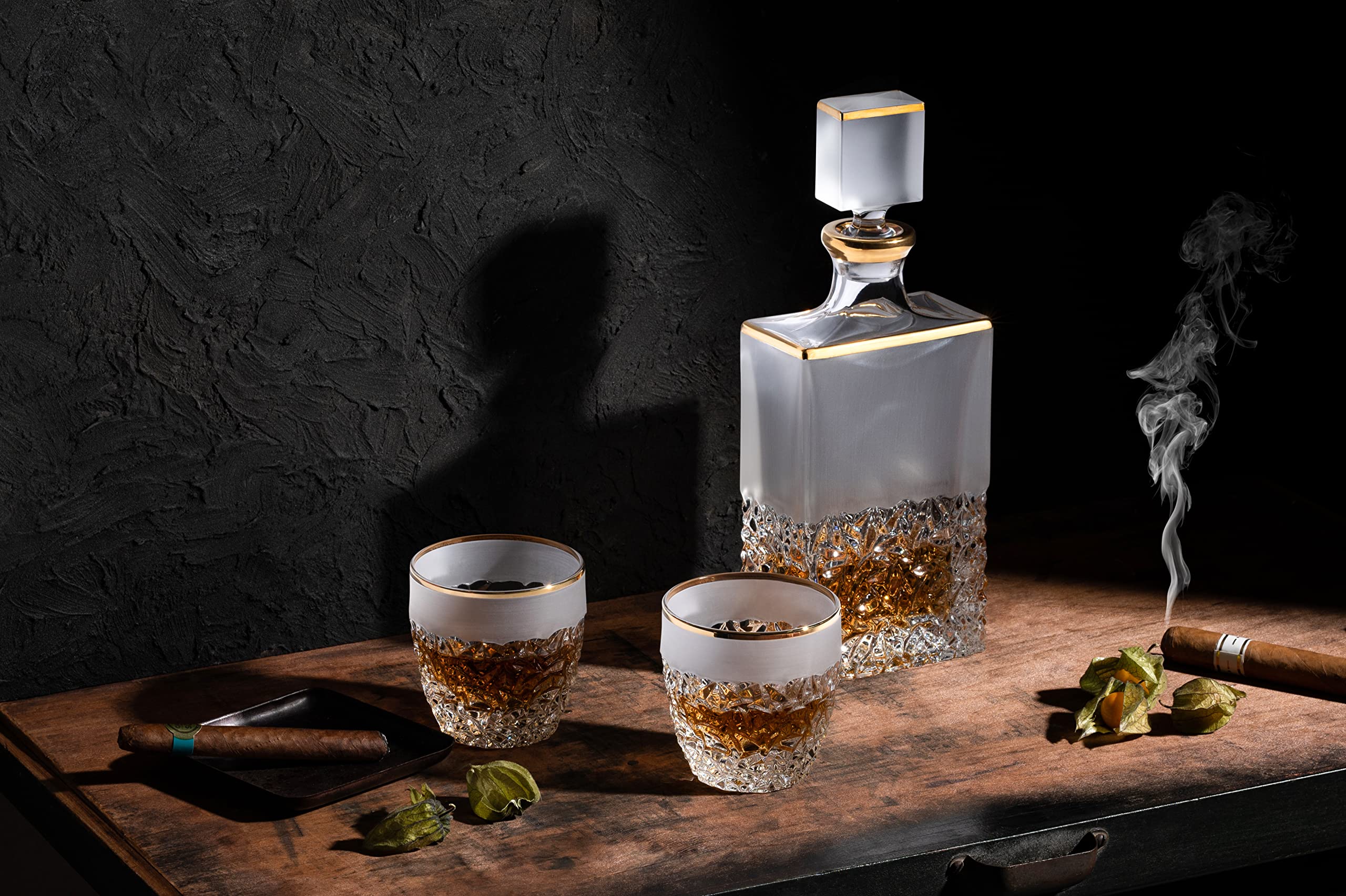 Barski - European Quality - Crystal - Whiskey - Liquor - Rectangular Shaped - Decanter - Raindrop Design With - View #7