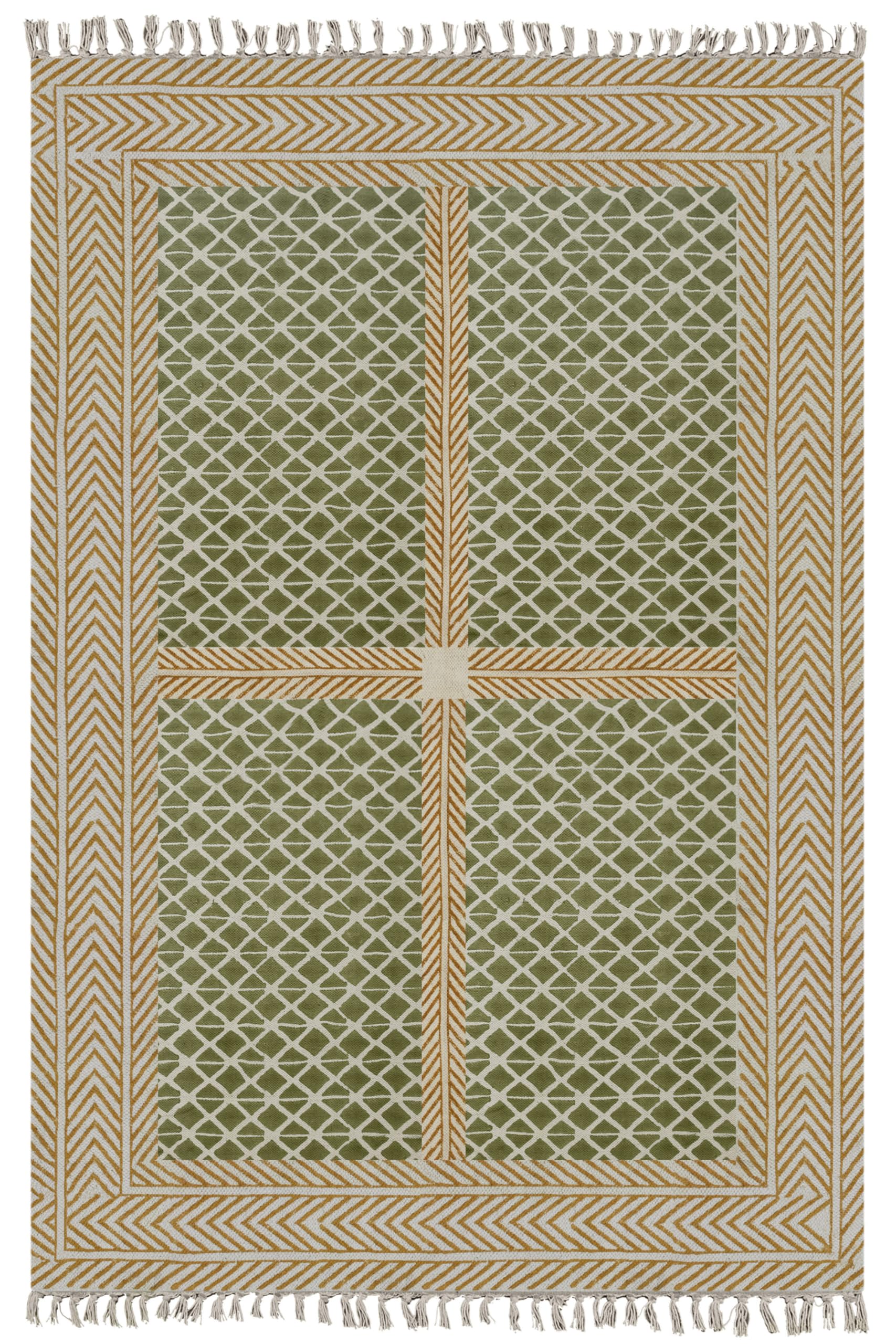 Tapis Kilim coton vert olive pour sublimer votre maison de lac ou chambre