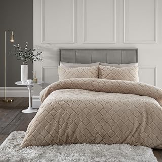 Catherine Lansfield Cosy Diamond Faux Fur King Duvet Cover Set with Pillowcases Natural
