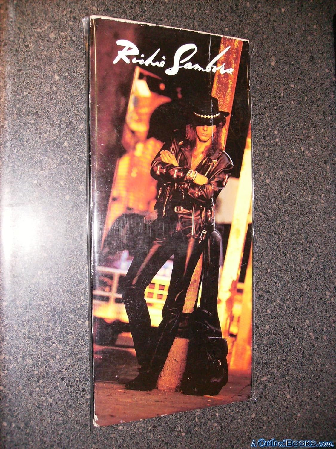 Stranger in This Town Amazon.de MusikCDs & Vinyl