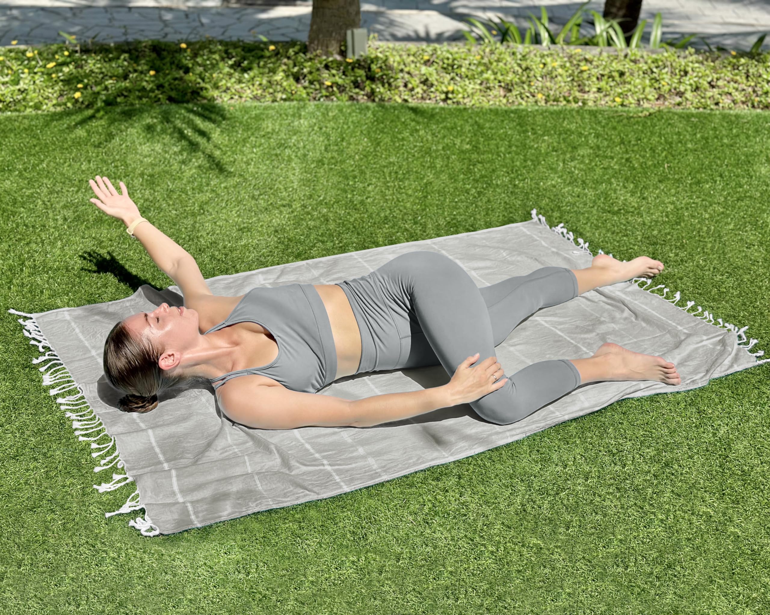 Utopia Towels-2 turecki ręcznik plażowy (100 x 180 cm) ponadwymiarowy w 100% bawełniany bez piasku lekki szybkoschnący koc plażowy bardzo duże tureckie ręczniki kąpielowe do podróży (chłodny szary)