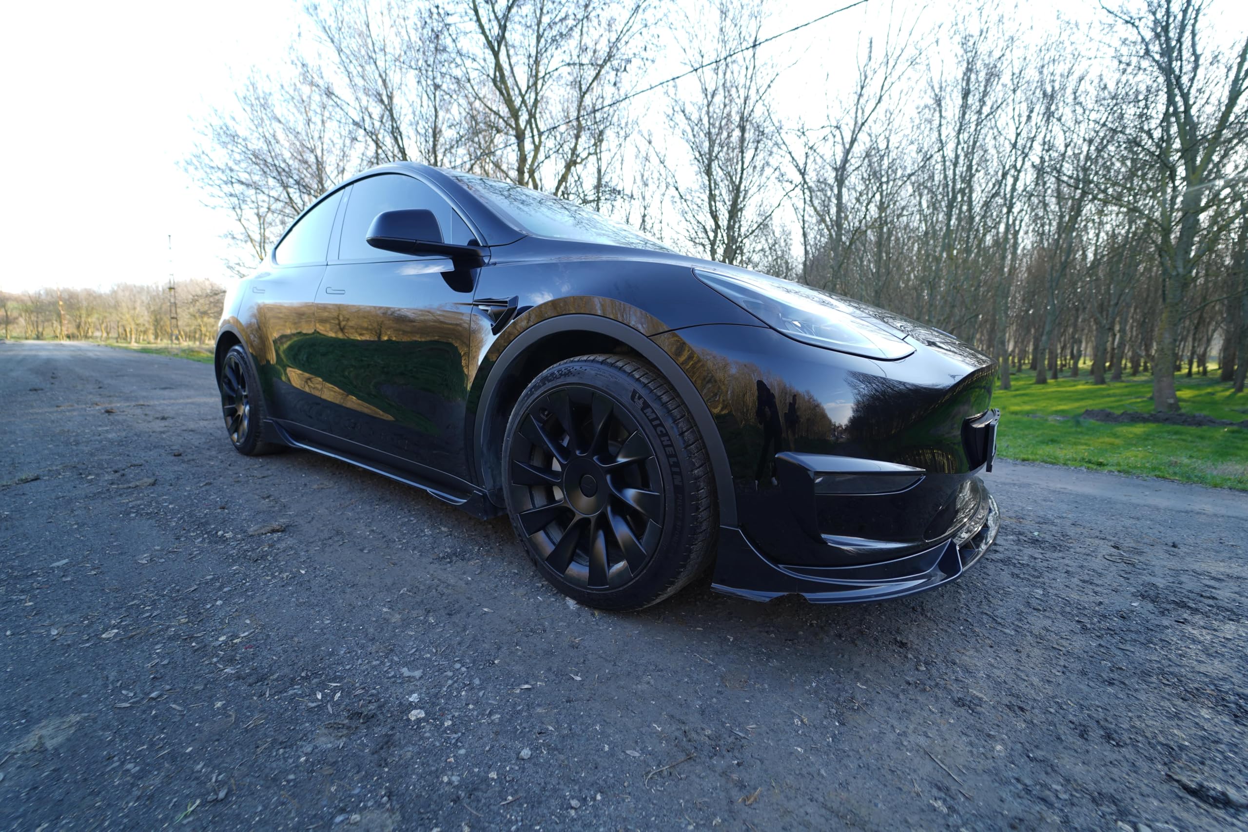 Tesla Model Y Induction 20" Felgenschutz – Klebstofffreie Ultra-Fest Klemmpassung, CNC-Präzisionsschnitt, PPF Inklusive, 4er Set (4 Räder) Komplettsatz – Schwarz