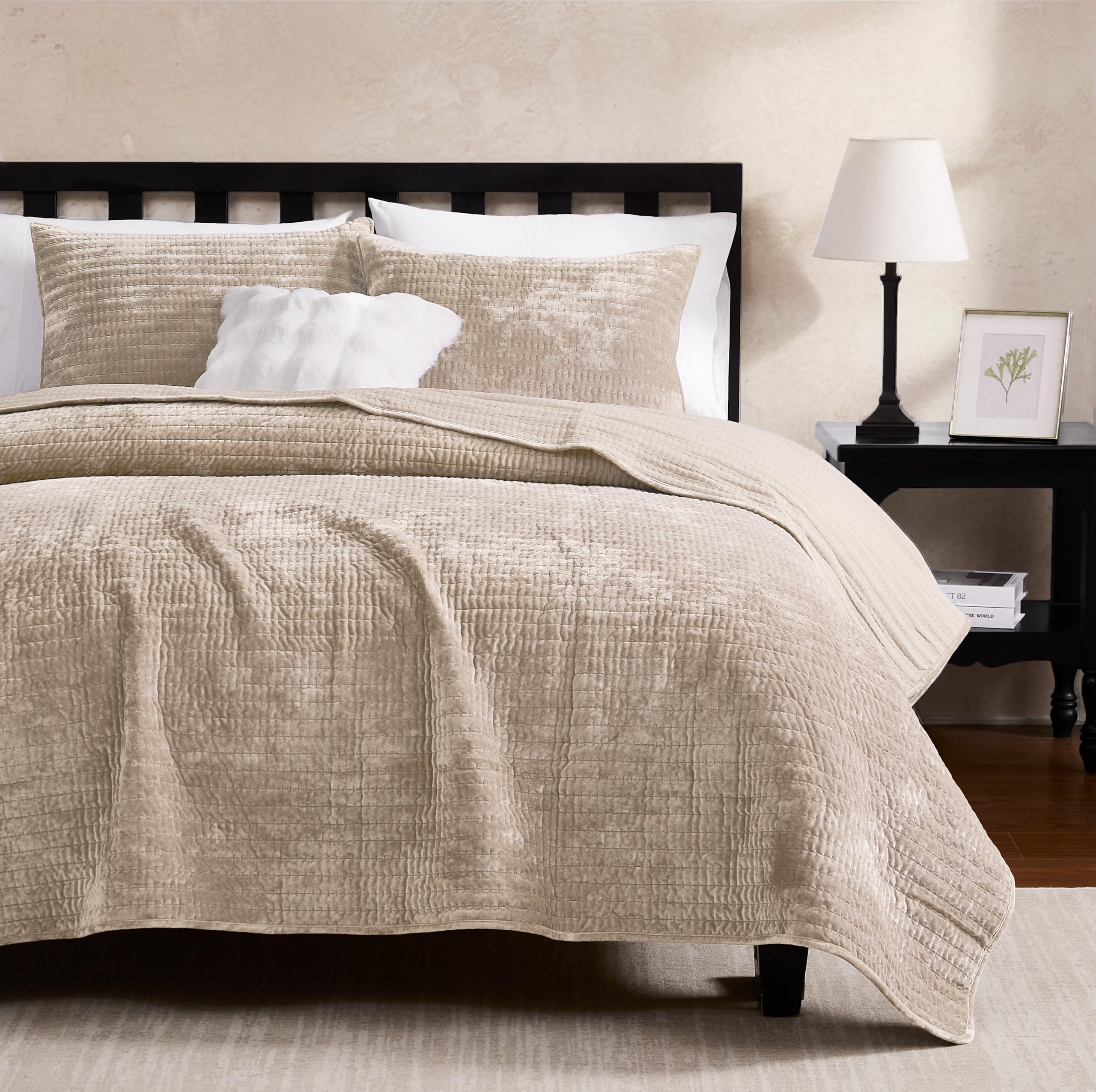 Amazon.com: WDCOZY Velvet California Oversized Cal King Size Quilt