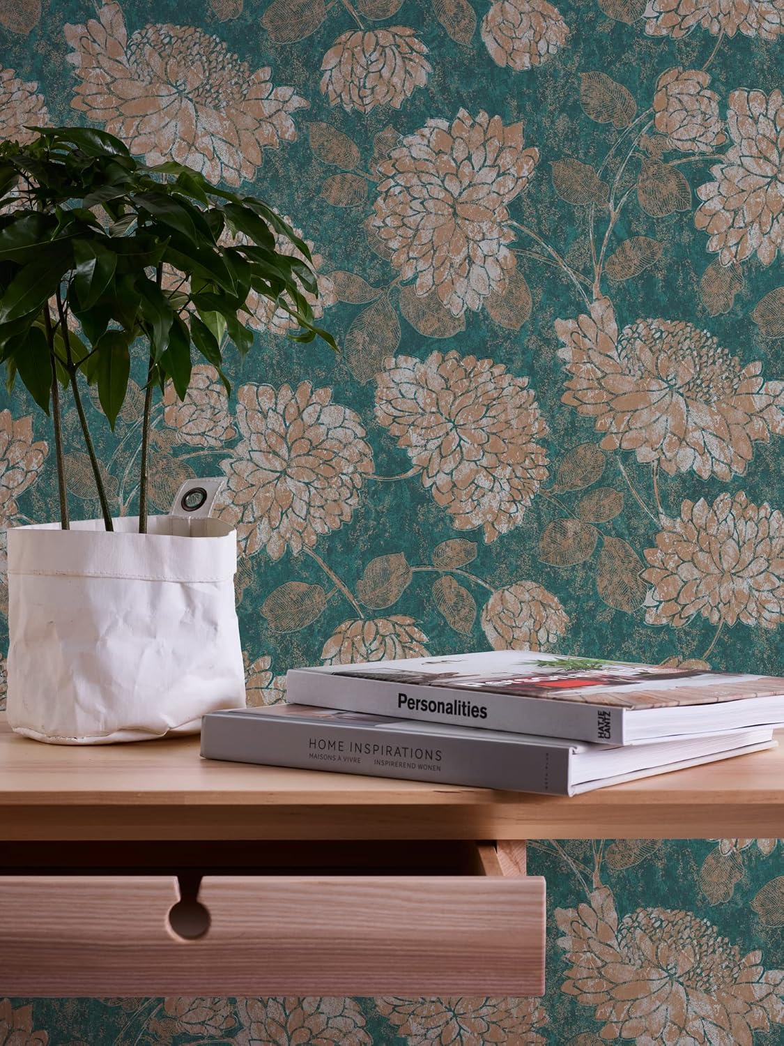 A.S. Création Attractive 2 390254 Floral Non-Woven Wallpaper 10.05 m x 0.53 m Made in Germany
