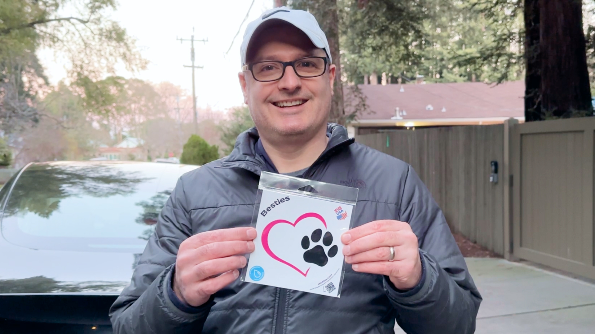 Stickios Dog Paw Print Decal - Pink Heart Vinyl Bumper Sticker For Cars & Windows - Made In USA (4.75x4.75 Inches - Foto 10