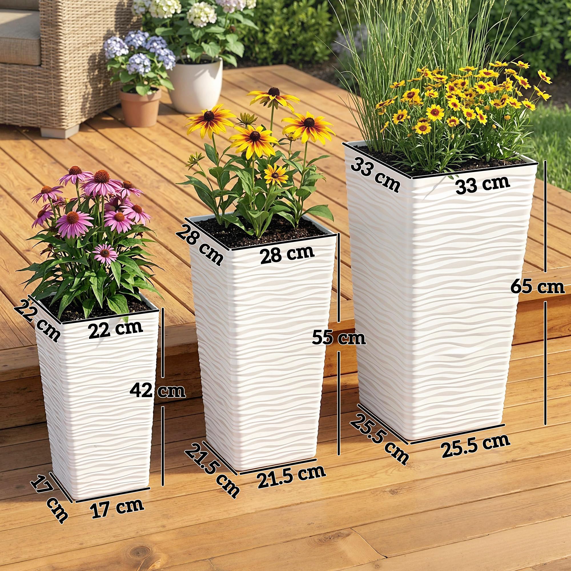 Outsunny Set di 3 Vasi da Esterno Impilabili con Motivo Ondulato, Vasi per Piante da Esterno Quadrati in Plastica per Fiori con Fori di Drenaggio, 42/55/65 cm, Bianco