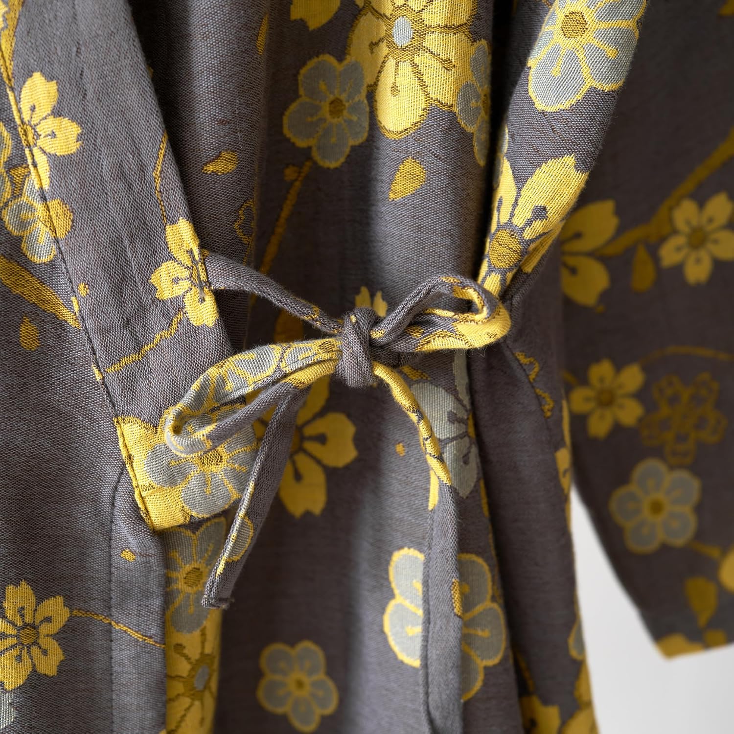 Cotton Gauze Robe for Women, Jacquard Plum Blossom Bathrobe Japanese Kimono Soft Knit Nightdress Longwear Sleepwear - Image 6