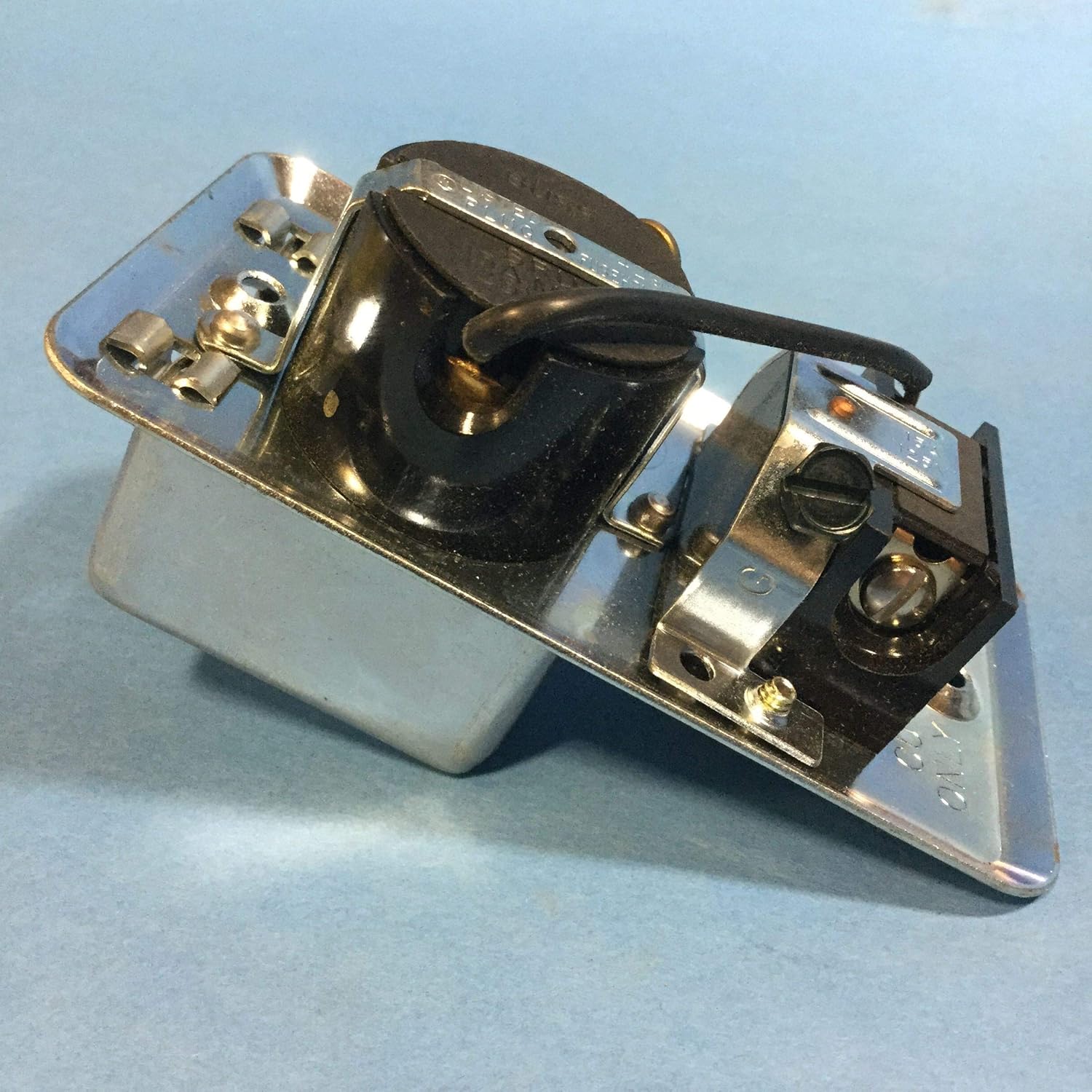 Cooper Bussmann BSPH2A150D150LV SRU Fuse Tron Box Cover Unit