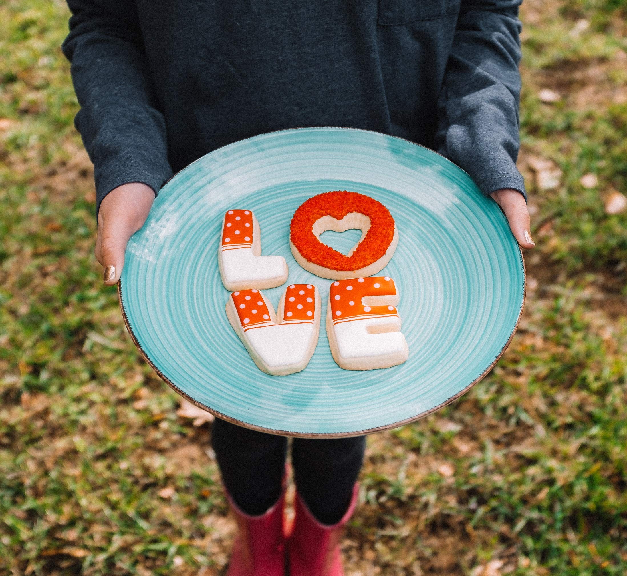 Handstand Kitchen Baked with Love 12-teiliges Ausstechformen-Sortiment