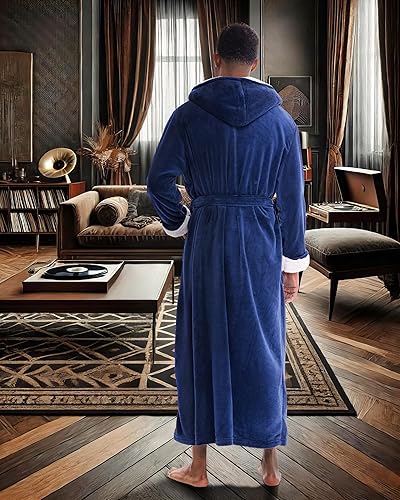 Miniatura 3 de Alexander Del Rossa . Albornoz de forro polar con capucha para hombre