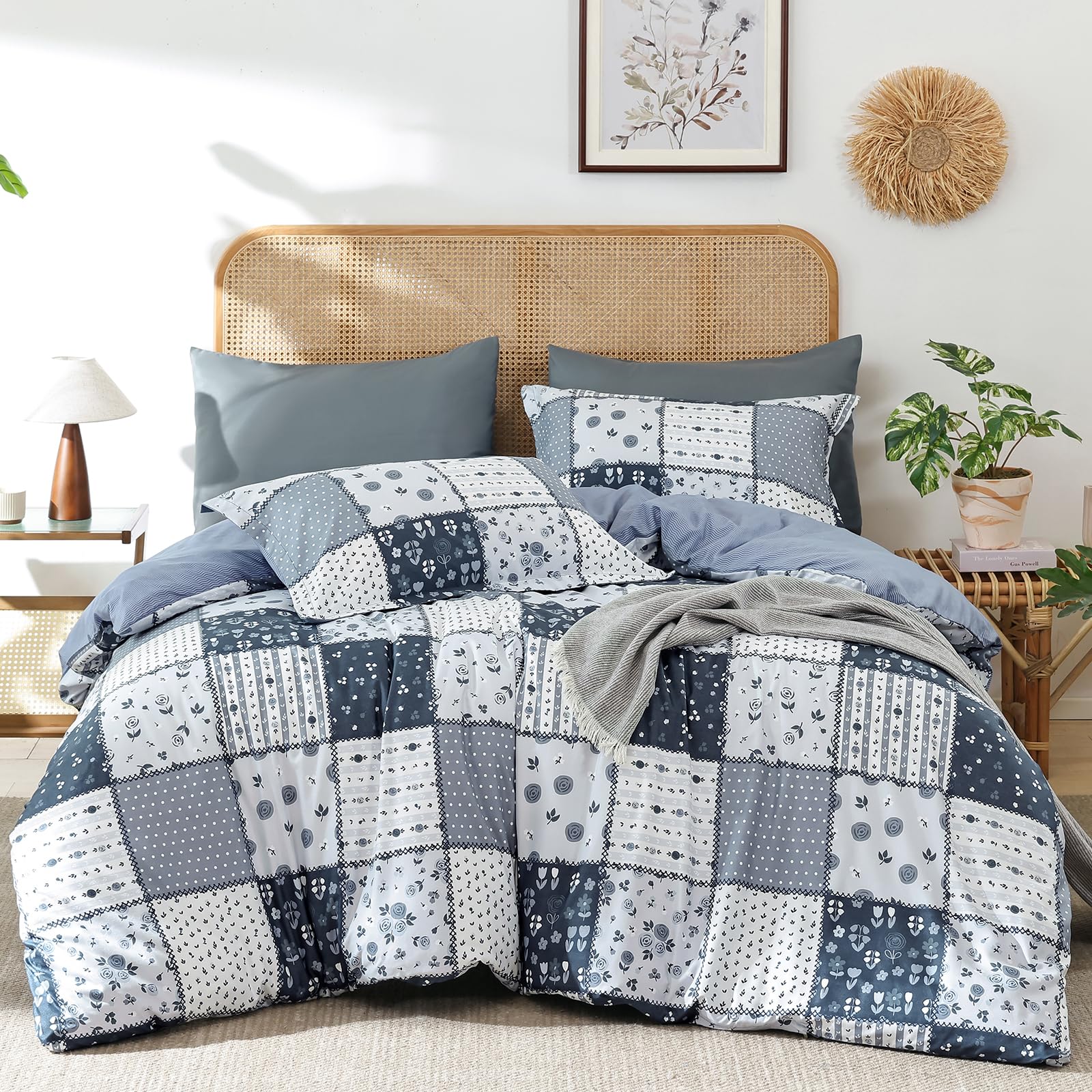 DJY King Size Duvet Cover Set - 3PC Blue Floral Bedding - Soft Microfiber, Wrinkle-Resistant Duvet Cover with Hidden Zipper (King, 220x230cm)