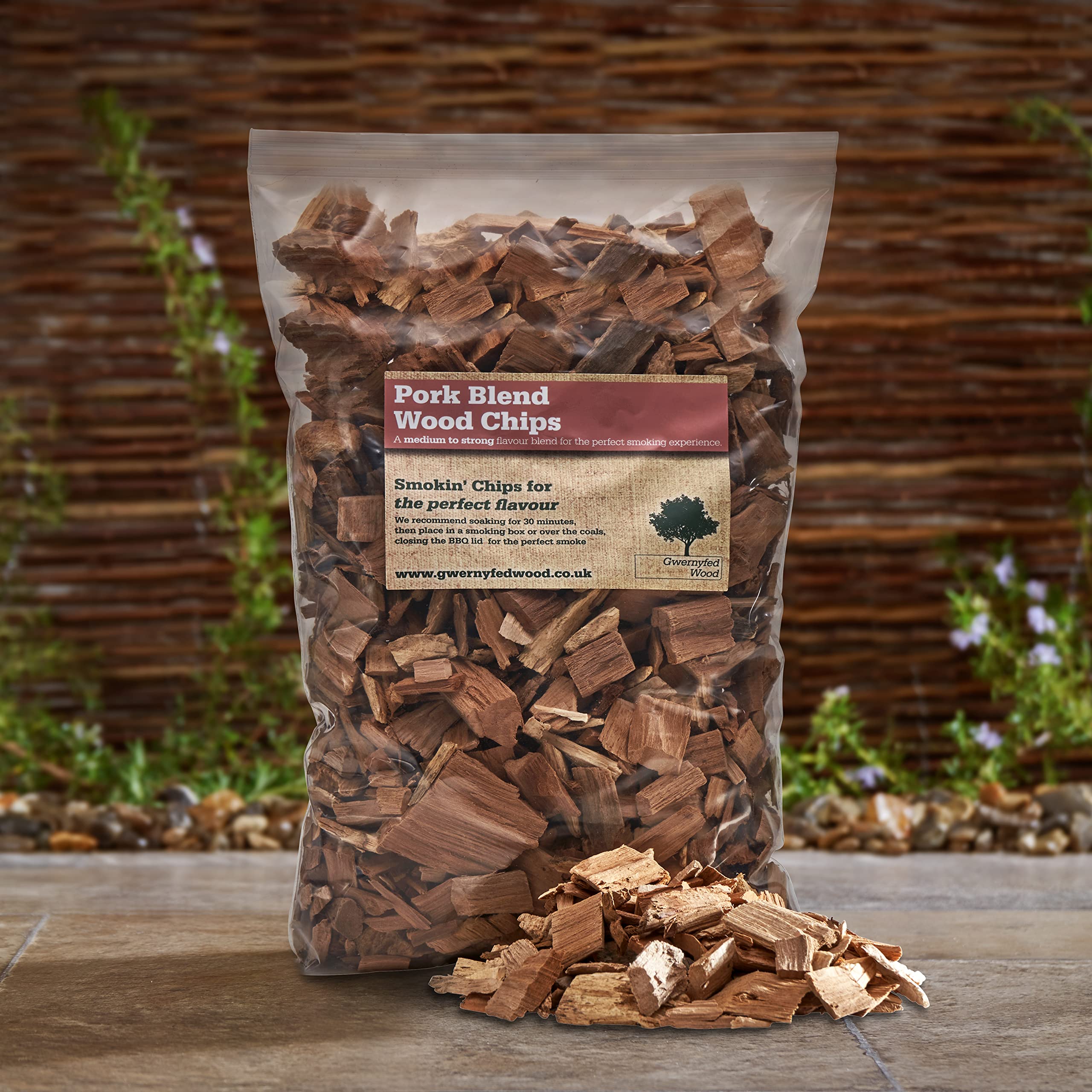 Gwernyfed Wood Green Pork Bbq Smoking/Smoker Wood Chips 3 Litre - (24 Great Flavours Available 100% Natural With Nothing Added) (Pork Chip Blend)