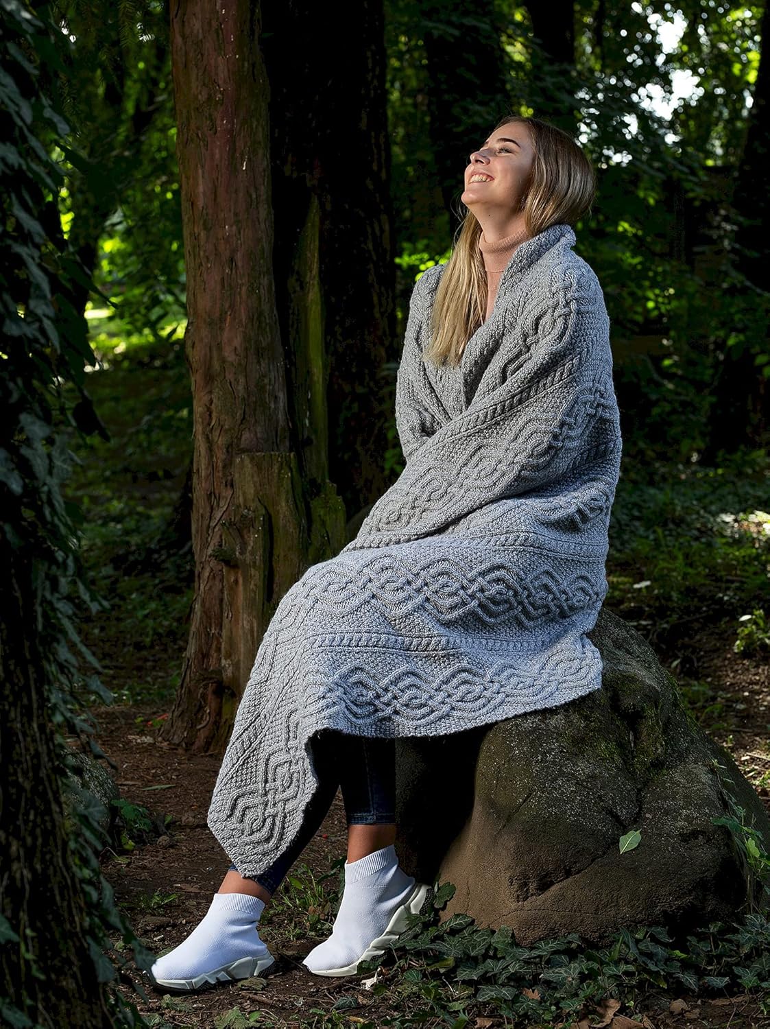 SAOL Luxurios Dara 100% Merino Wool Cable Knit Aran Throw/Blanket (Grey) by 69 x 44 inches - Image 2
