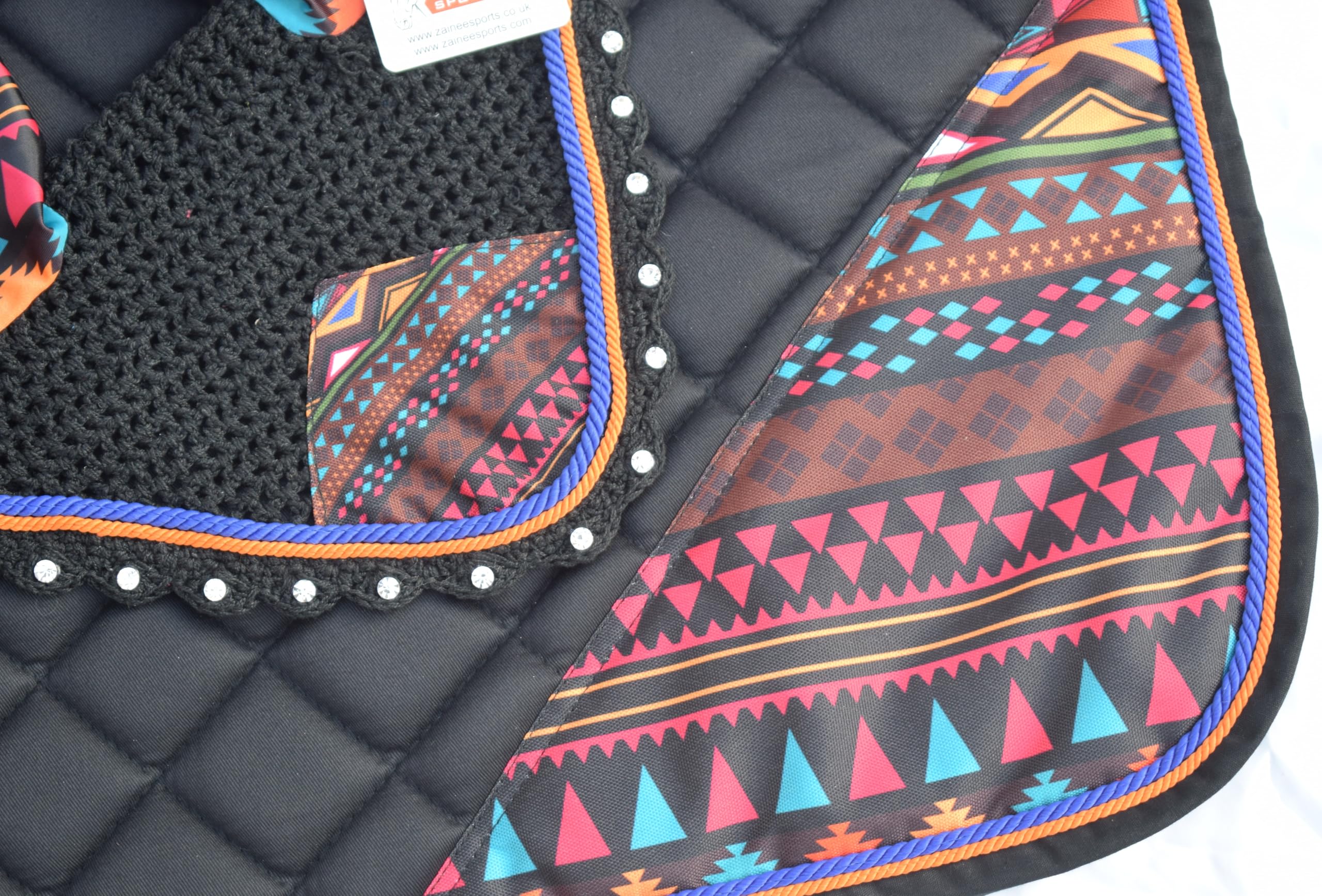 ZAINEE SPORTS Aztec Print Saddle Pad Set with Matching Ear Bonnet – Print Horse Riding Gear – Non-Slip & Breathable – Western/English Show (Horse/Full)