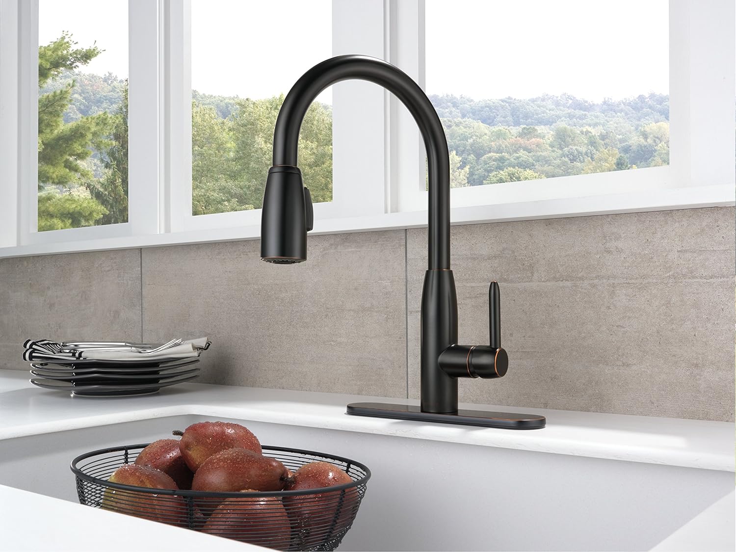 Peerless P188103LF-OB Apex Kitchen Pull-Down Single Handle, Oil Bronze