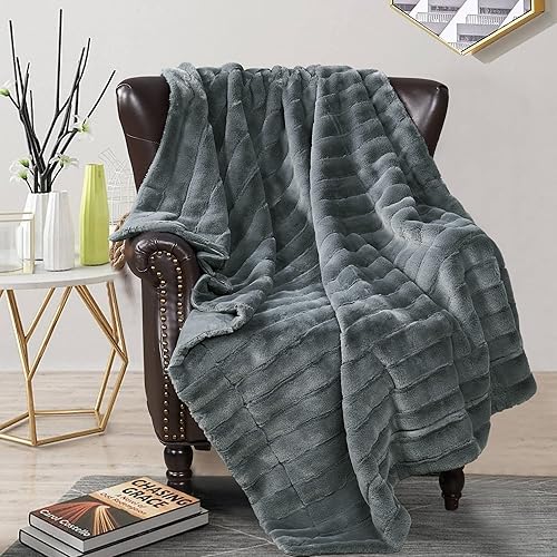 Miniatura 1 de BYTIDE Manta de felpa de piel sintética a rayas con respaldo de microvisón, suave, cálida, acogedora, mullida y mullida para sofá, silla, funda de