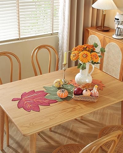 Miniatura 60 de Decoración del día de San Valentín, camino de mesa para el día de San Valentín, 70 pulgadas de largo, decoración de corazón bordado para el hogar