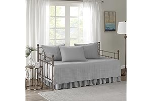 Comfort Spaces Daybed Cover: Snuggle-Worthy Bedding for Daybeds