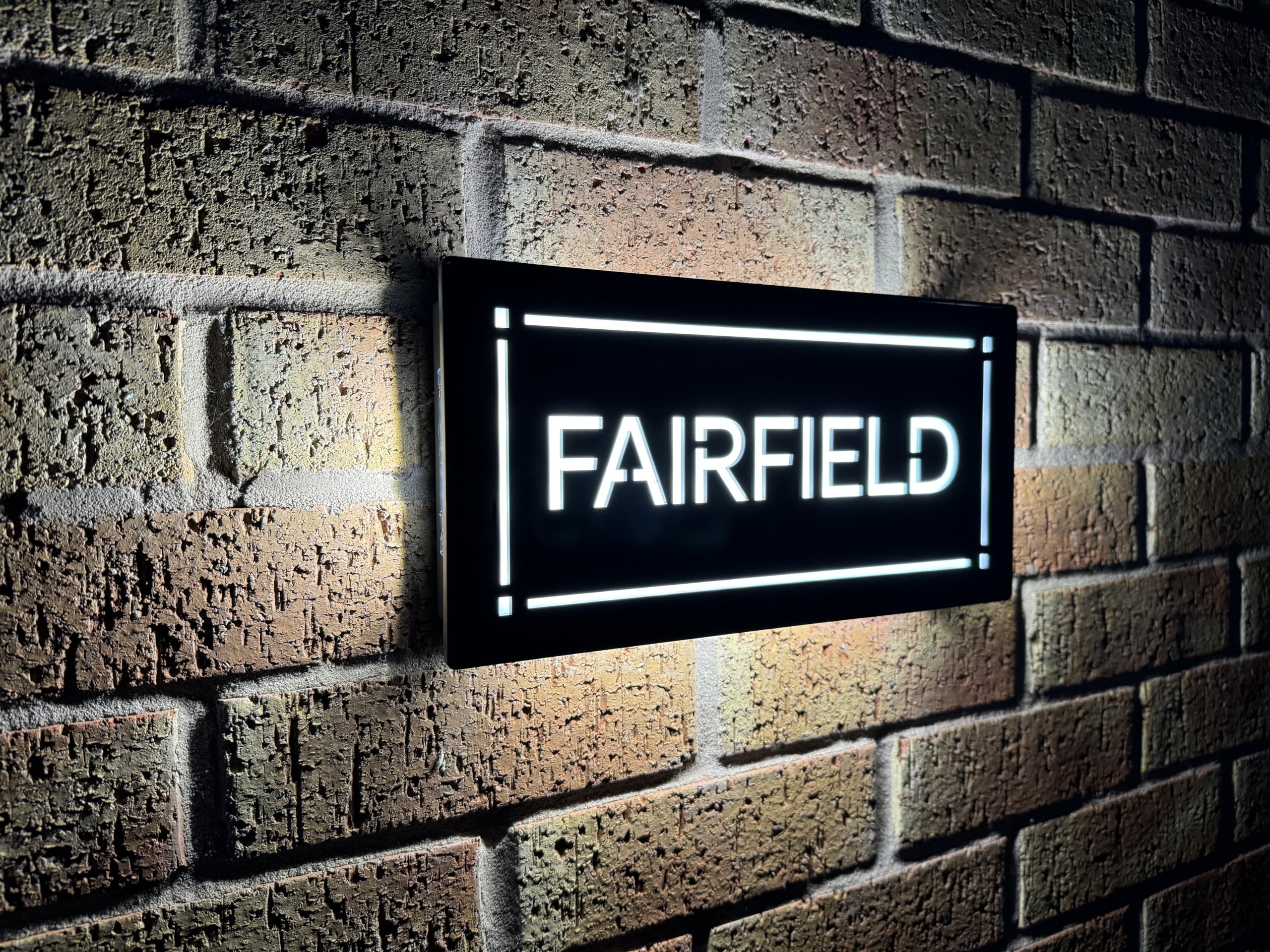 One of a kind design UK Personalised LED Illuminated House Sign with 85 LEDs, Laser Cut Modern Hardwired Wall Light with Address Display - Auto ON/OFF Water-Resistant 305x155 MM (Black, SFL-30X15)