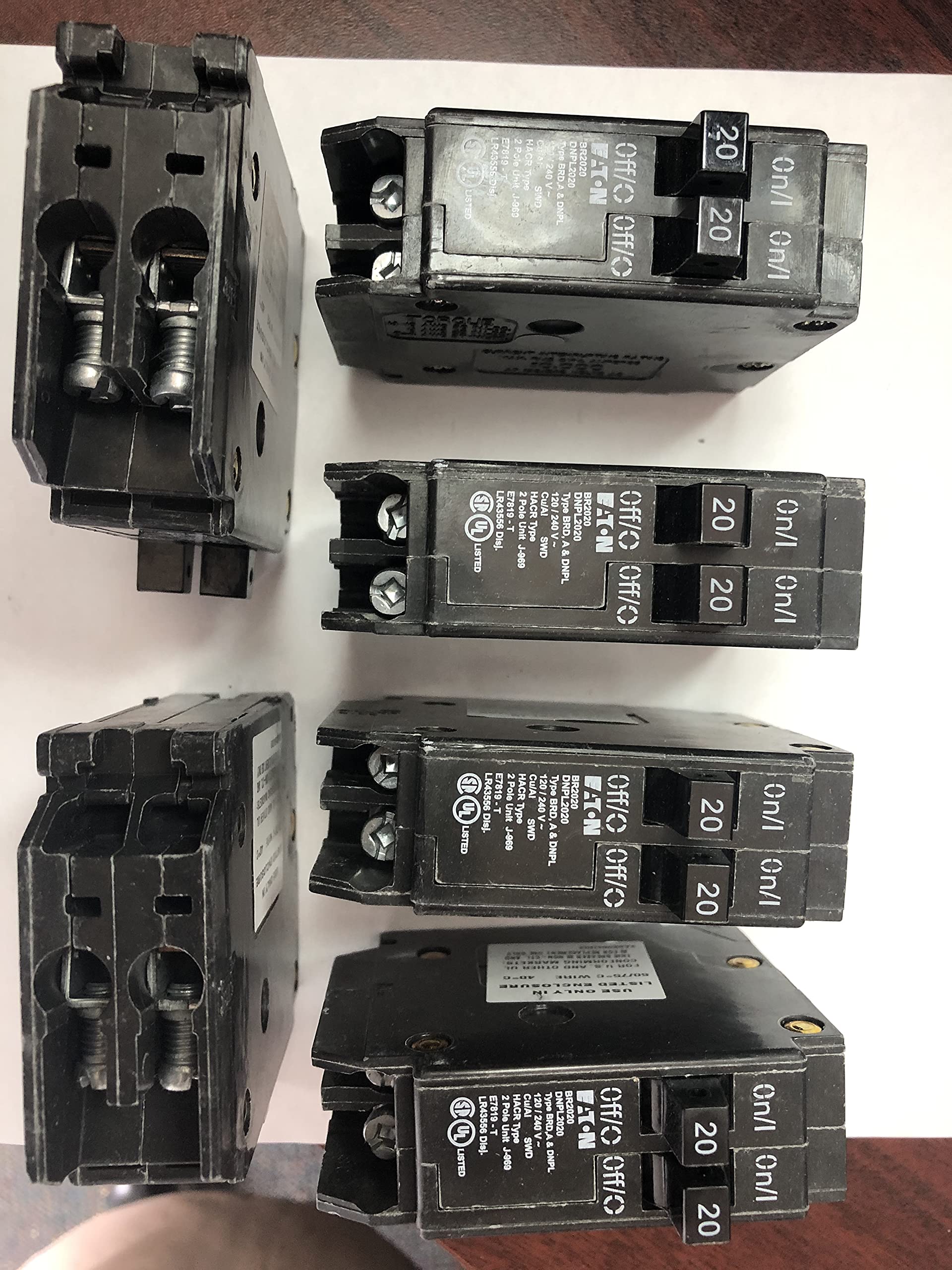 Eaton Corporation Br2020 Single Pole Tandem Circuit Breaker, 120V, 2-20-Amp