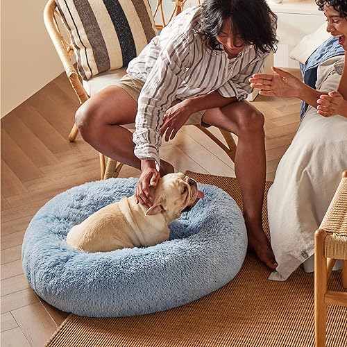 Vista 174 de Bedsure - Cama relajante para perros medianos, lavable, tipo dona, cama para gato, antideslizante, redonda, afelpada, mullida, de piel sintética