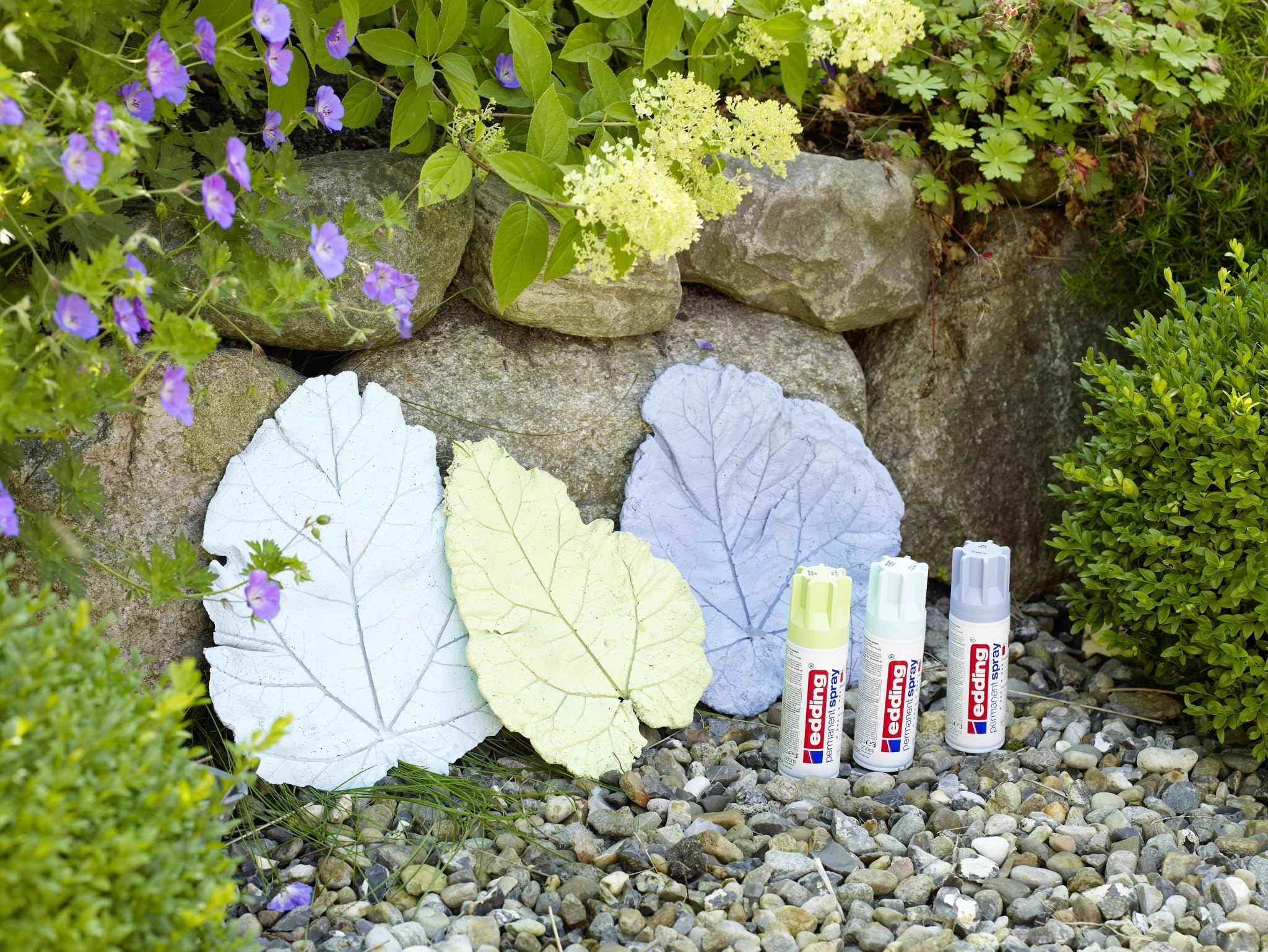 Sprühdosen Set Edding 18 Knaller Farben Premium Spray - matt - Sprühlack für Dekor-Arbeiten + Ersatzsprühköpfe - trocknet sehr schnell, hält dauerhaft