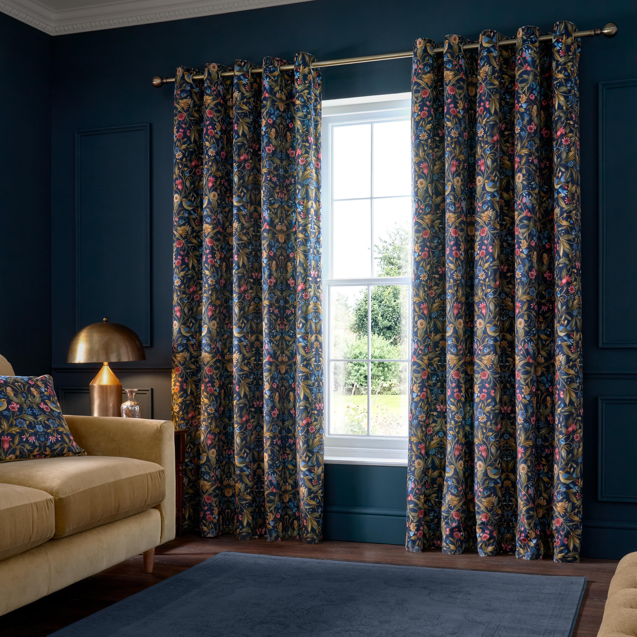 Hedgerow Hopper Lined Eyelet Curtains