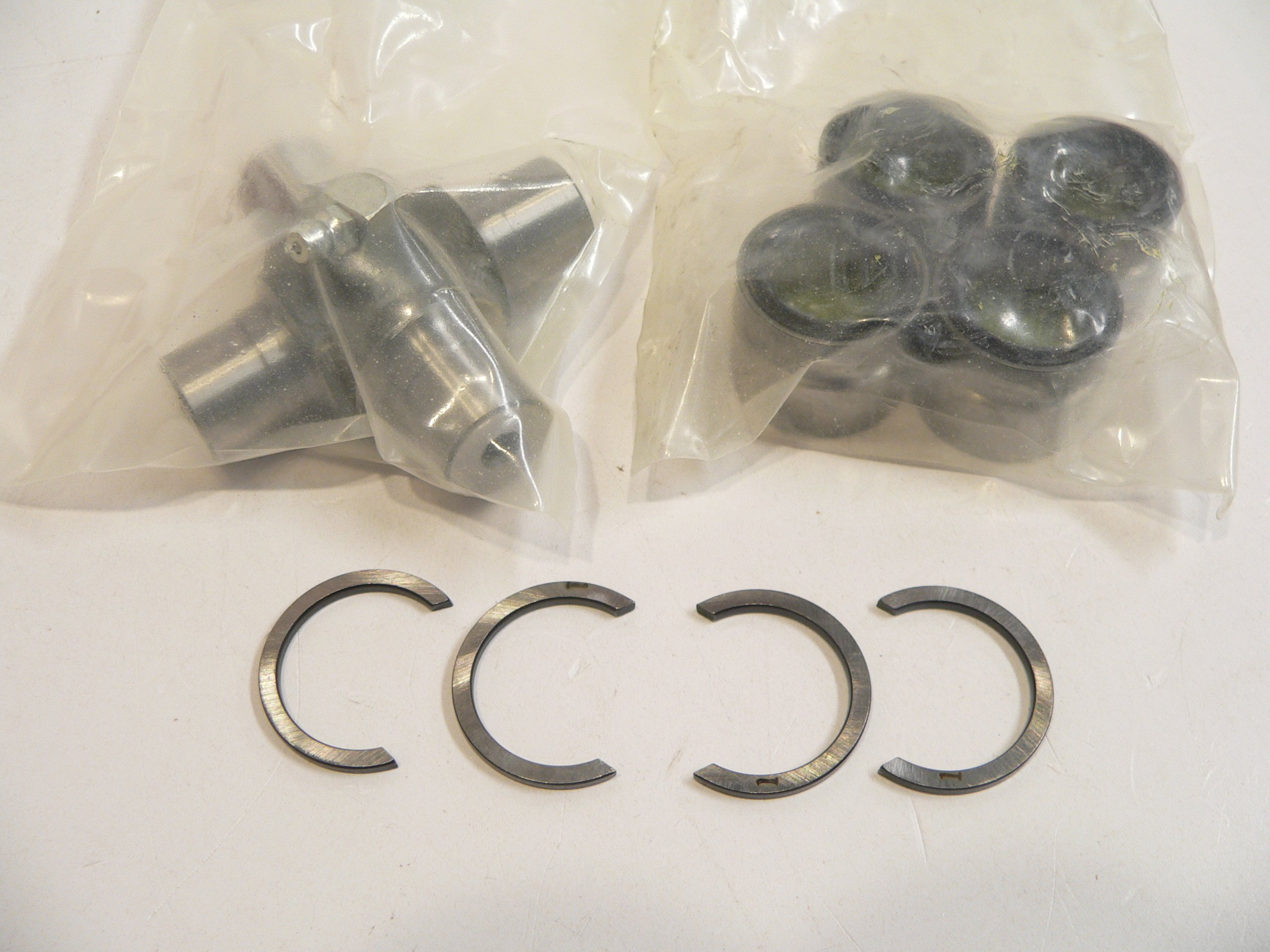Amazon.com: Genuine Toyota Parts - Spider Kit,Universal (04371