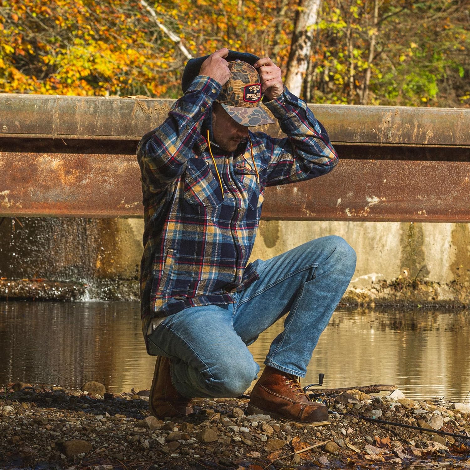 Field & Stream mens Widgeon Waffle Hooded Flannel Shirt - Image 6