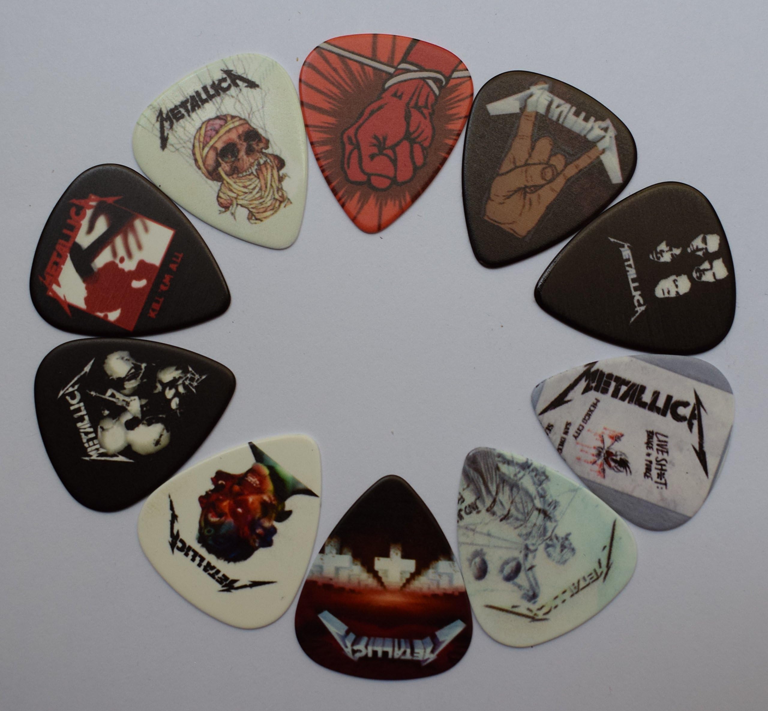 10pcs 0.71mm New Popular METALLICA Rock Band Guitar Picks Musical Plectrums