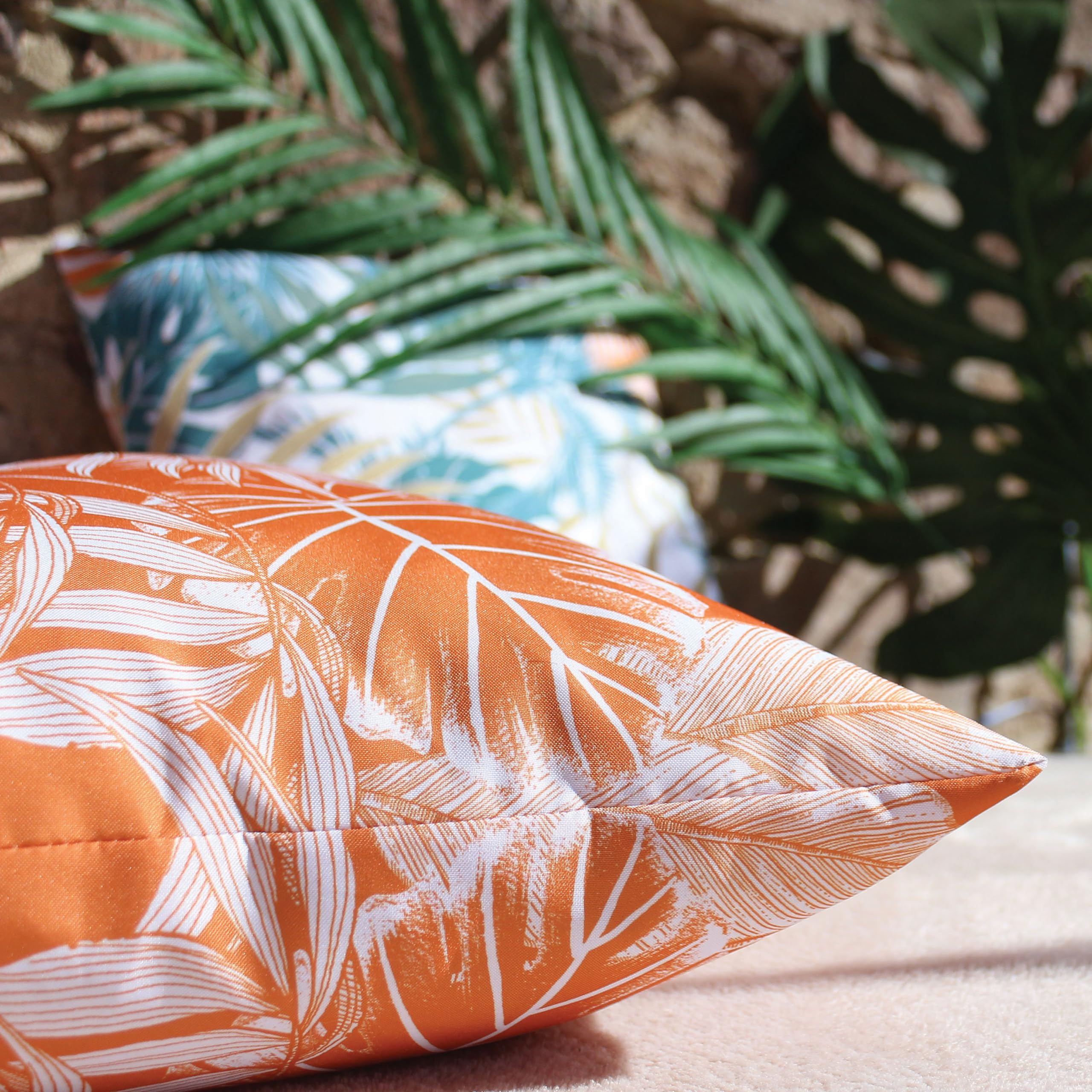 ED ENJOY HOME Cuscino rettangolare da esterno decorativo, 40 x 60 cm, stampa tropicale arancione e bianco, sfoderabile, con trattamento idrorepellente e anti-UV, collezione giardino Borneo