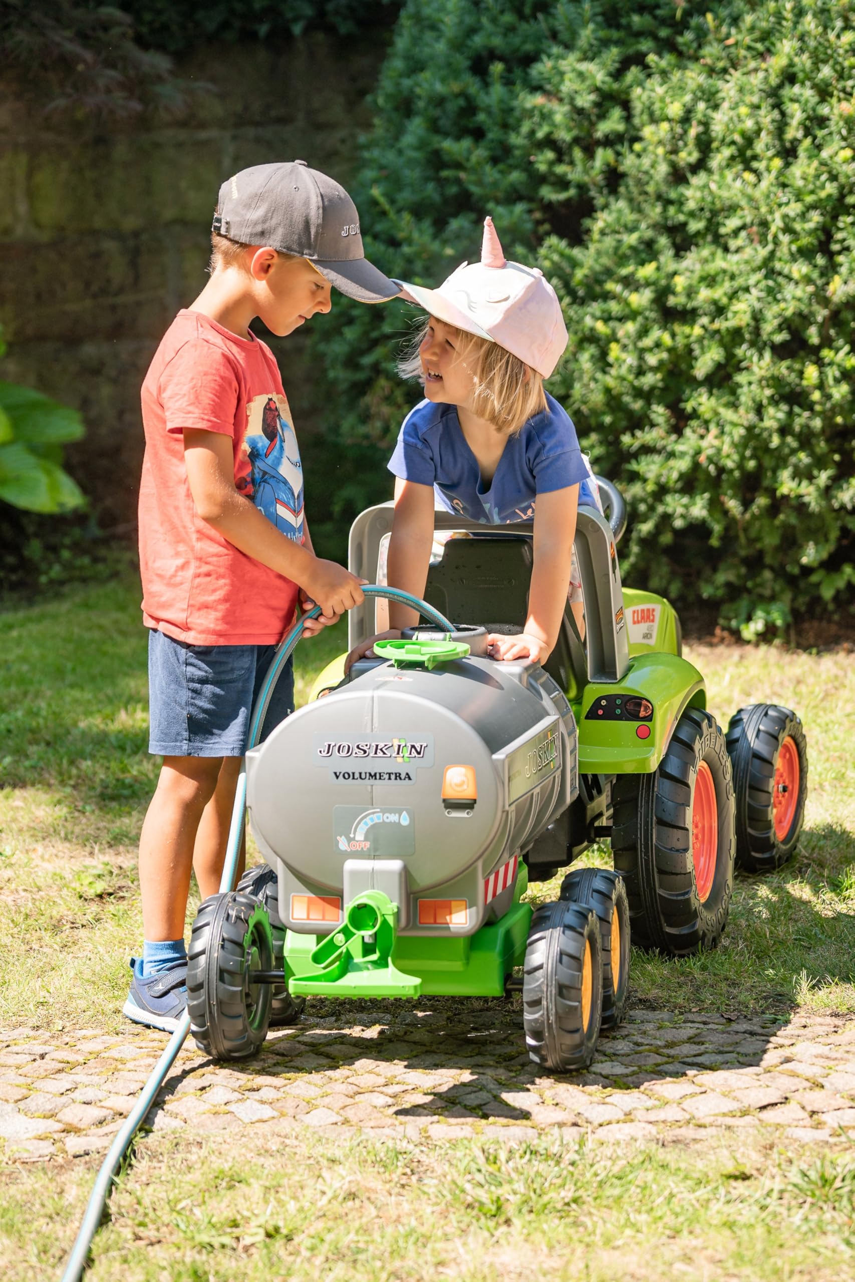 FALK - Remorque citerne Joskin avec robinet et épandeur - Dès 3 ans - Fabriqué en France - Capacité 30 Litres - Compatible tracteurs et tractopelles Falk 3/7 ans - 943JK