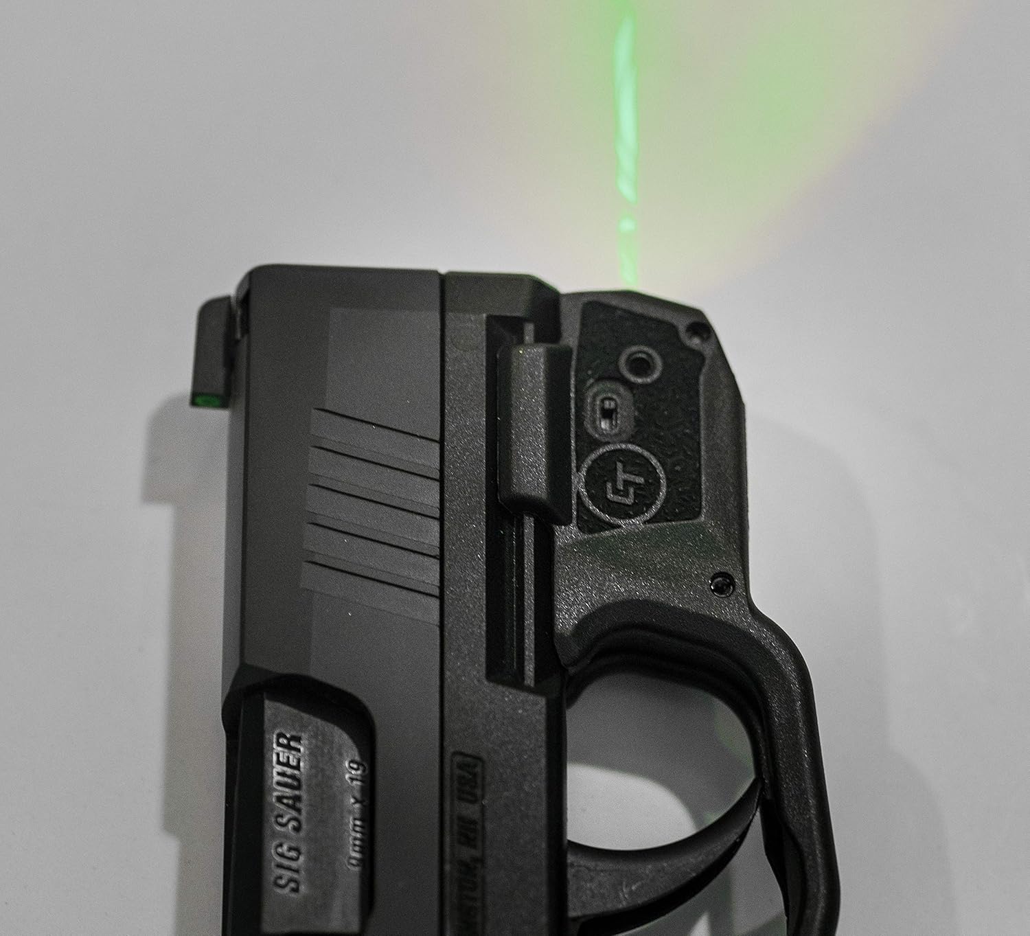 Shooting Sports & Fitness Laserguard Crimson Trace Lg422 Green Laser