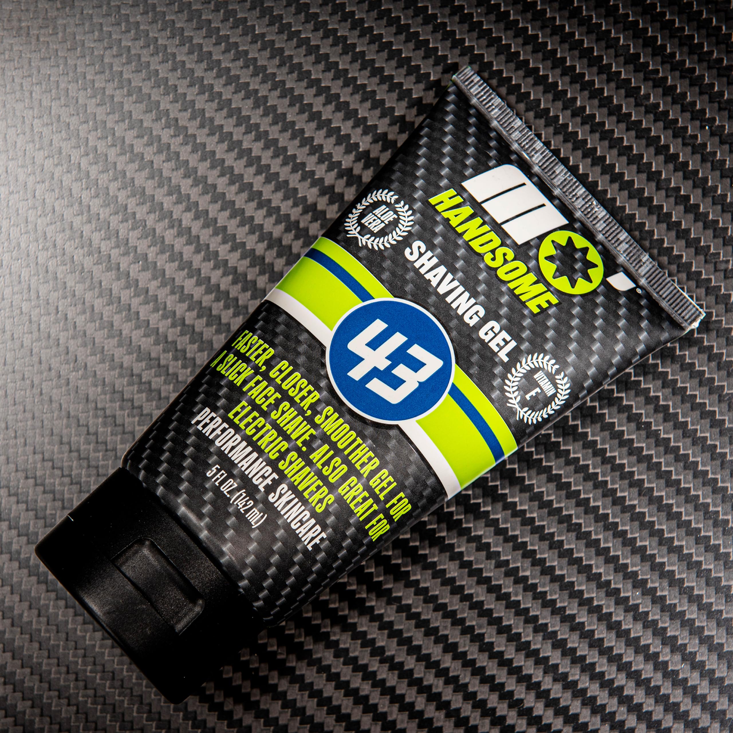 Gel de afeitado prémium para hombres – Fórmula de deslizamiento suave para un afeitado cercano – Uso con cuchillas de afeitar o afeitadoras eléctricas húmedas y secas – Hidratante y 3