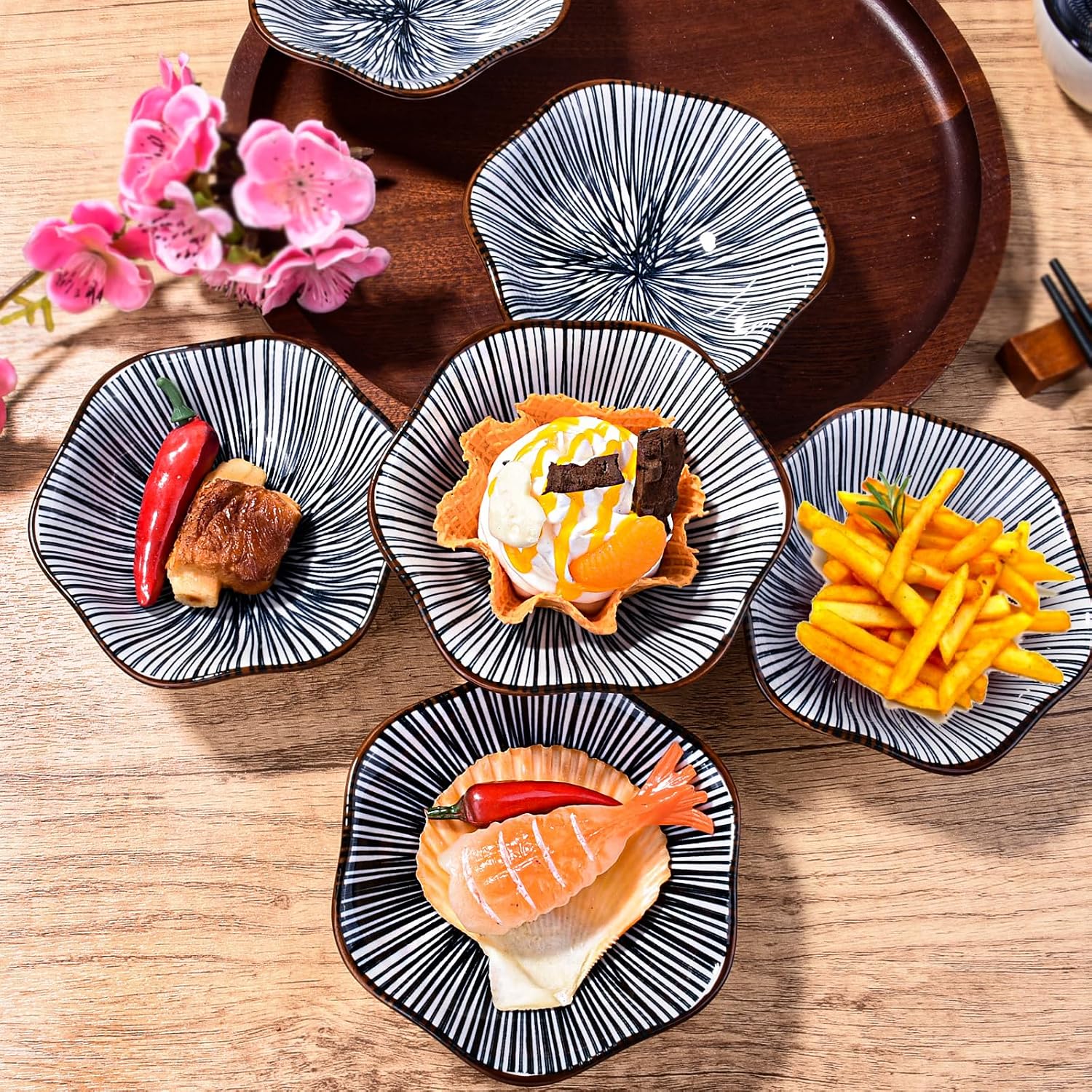 Japanese Soy Sauce Dish Set of 6, Small Ceramic Sauce Bowls for Dipping, Condiment Tray for Sushi, Dessert and Ramen (XT)
