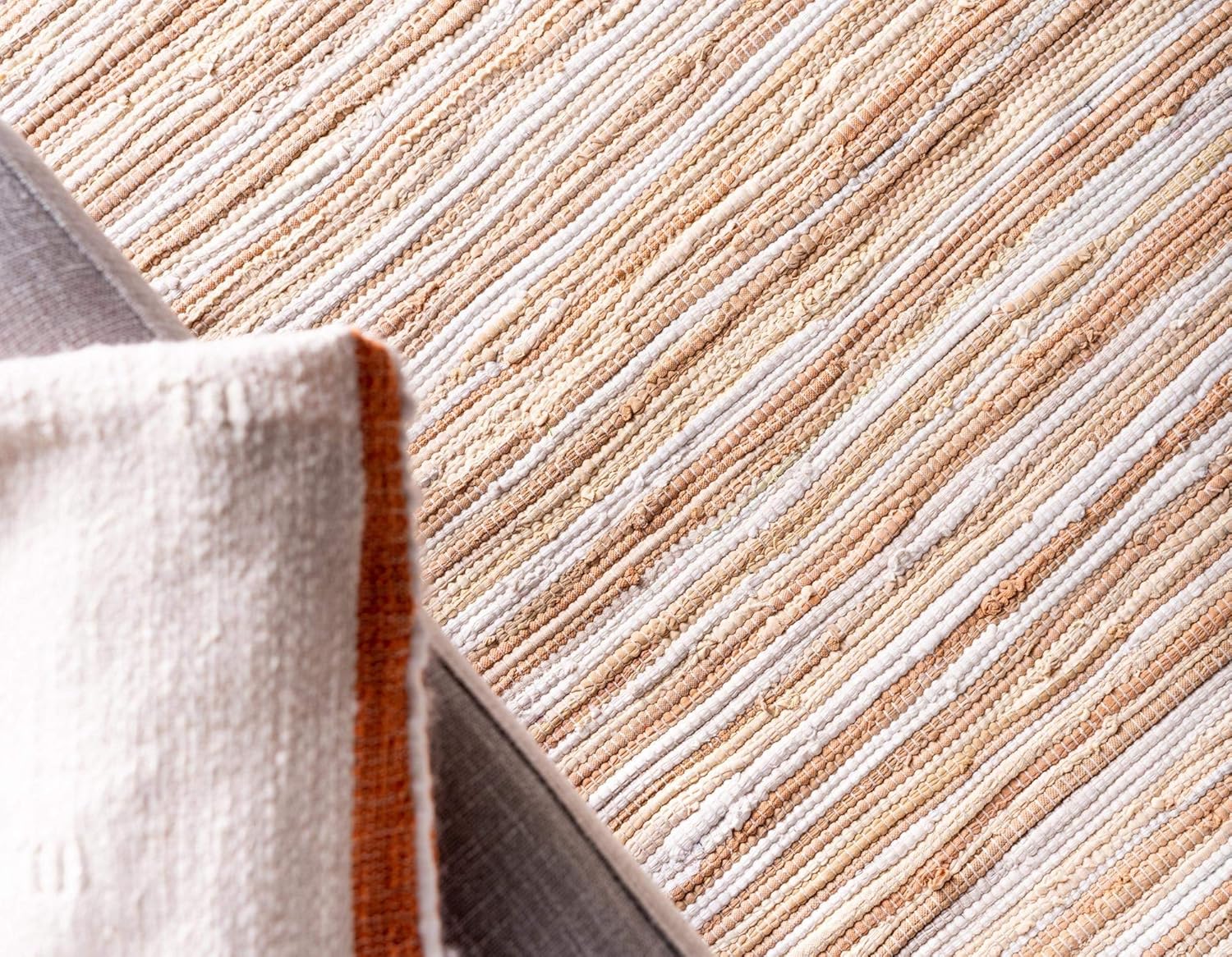 Rugs.com Chindi Cotton Collection Rug – 4' x 6' Beige Flatweave Rug Perfect for Living Rooms, Large Dining Rooms, Open Floorplans