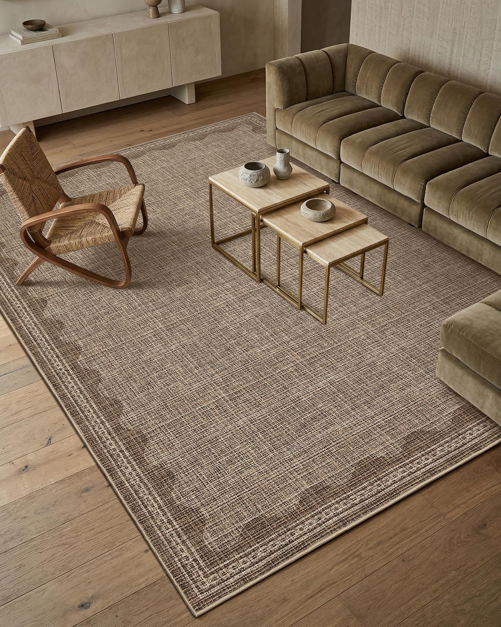 Photo 1 of GarveeHome Scalloped 8x10 Area Rug