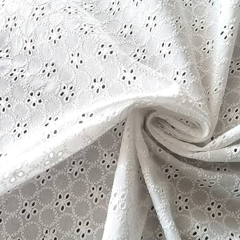 ホワイトレース生地 花柄 約168cm x 125cm ホワイトレース生地 花柄 約168cm x 125cm ホワイトレース生地