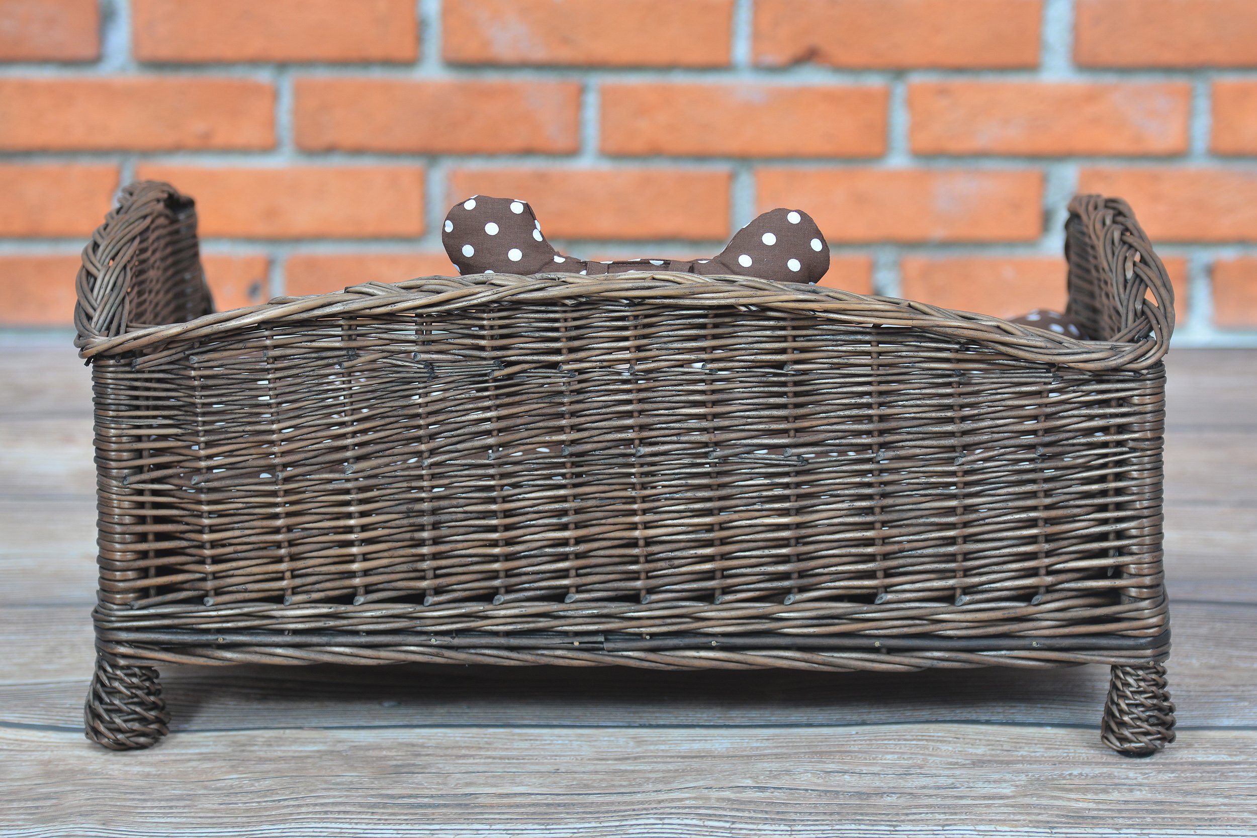Canape,Corbeille,Niche, Maison, Panier rectangulaire en osiers avec Joli Coussin (84 x 62 H:16/42, Brun_1)