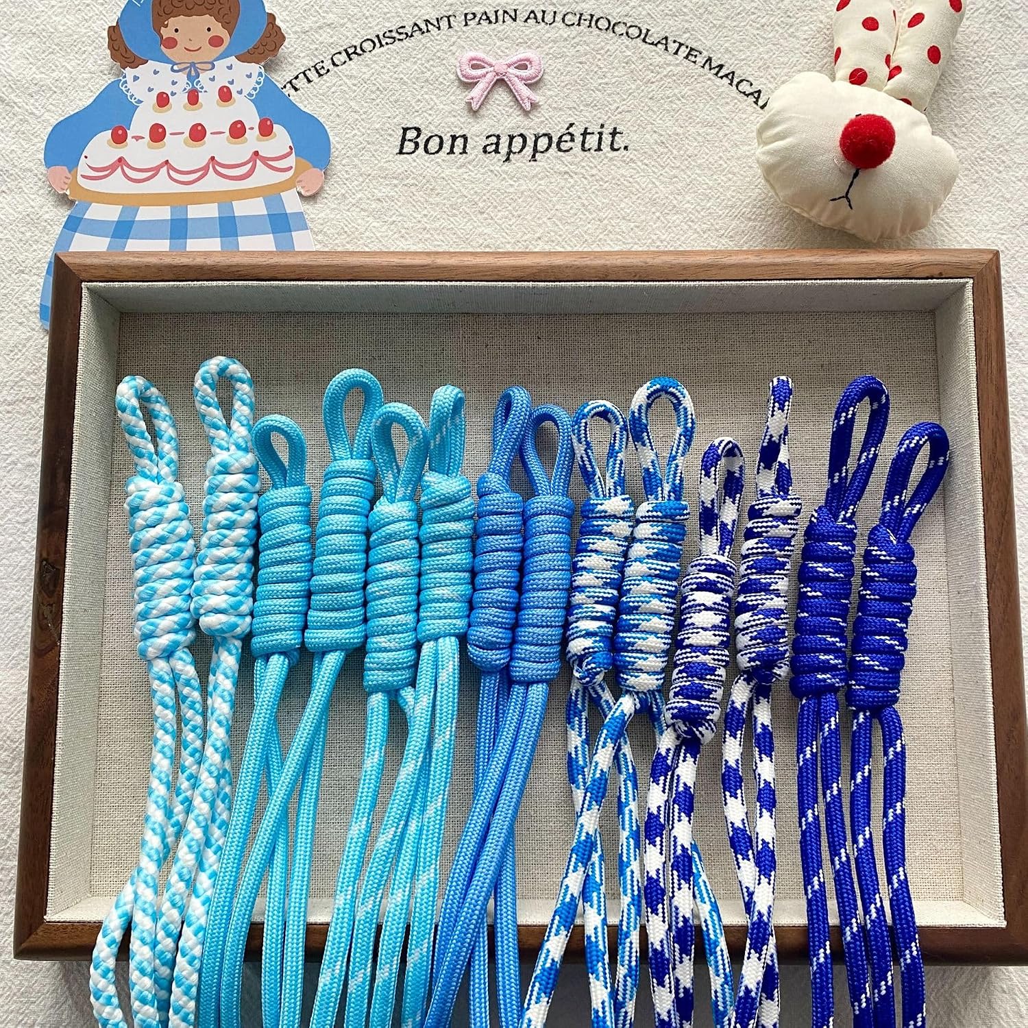 8/11/12Pcs Paracord Keychain Cute Bag Charms for Women Men Y2k Vintage Braided Rope Keychain Birthday Christmas Gift